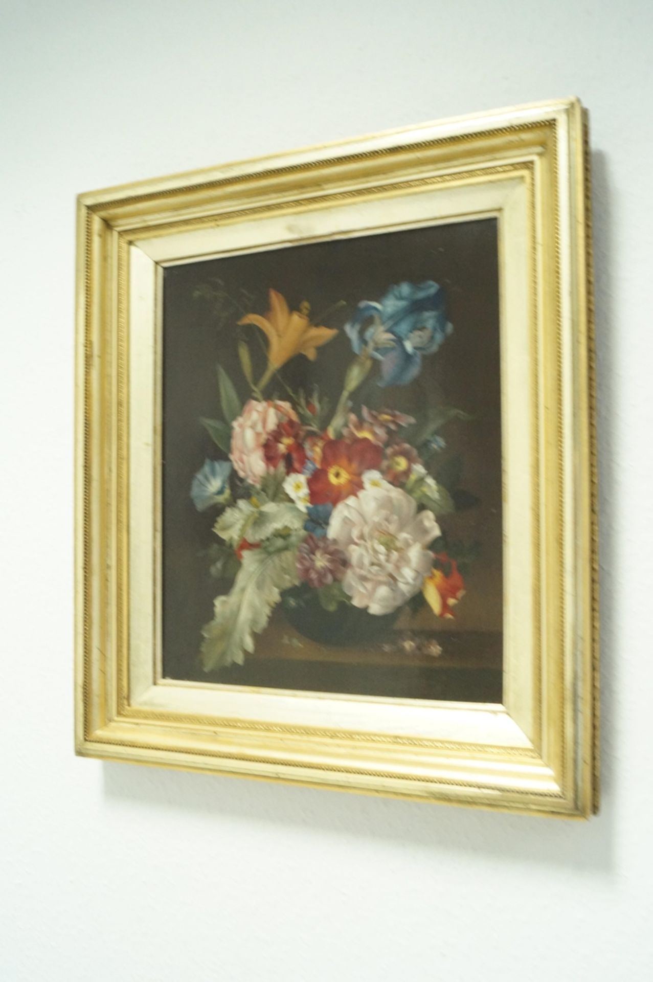 Blumenstillleben, Umfeld von Johan Laurentz Jensen (1800-1856) zugeschrieben; Öl auf Holzplatte; u. - Bild 3 aus 7