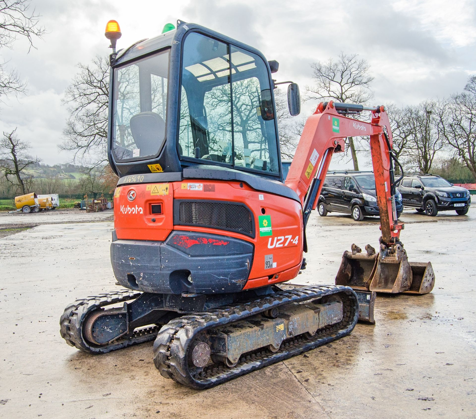 Kubota U27-4 2.7 tonne rubber tracked excavator Year: 2016 S/N: 58406 Recorded Hours: 2613 blade, - Image 3 of 24