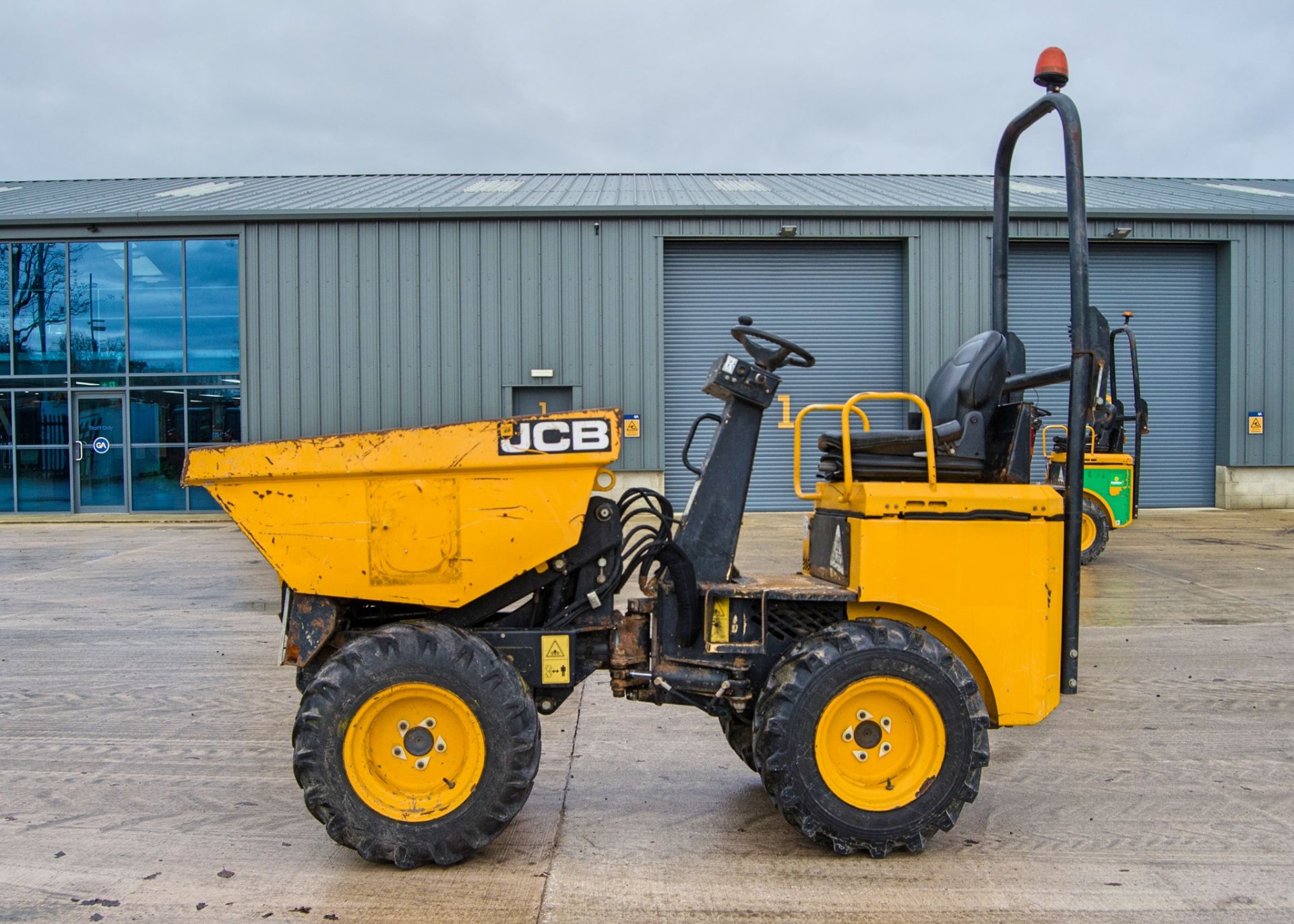 JCB 1THT 1 tonne hi-tip dumper Year: 2015 S/N: EFFRA2523 Recorded Hours: 1523 A677057 - Image 8 of 24