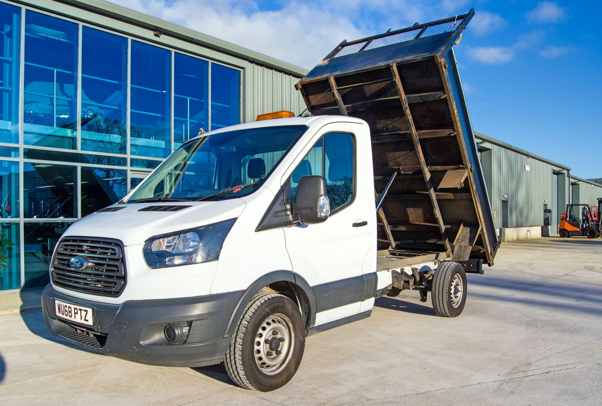 Ford Transit 350 Euro 6 2 litre diesel 6 speed manual tipper Registration Number: WU68 PTZ Date of - Image 17 of 37