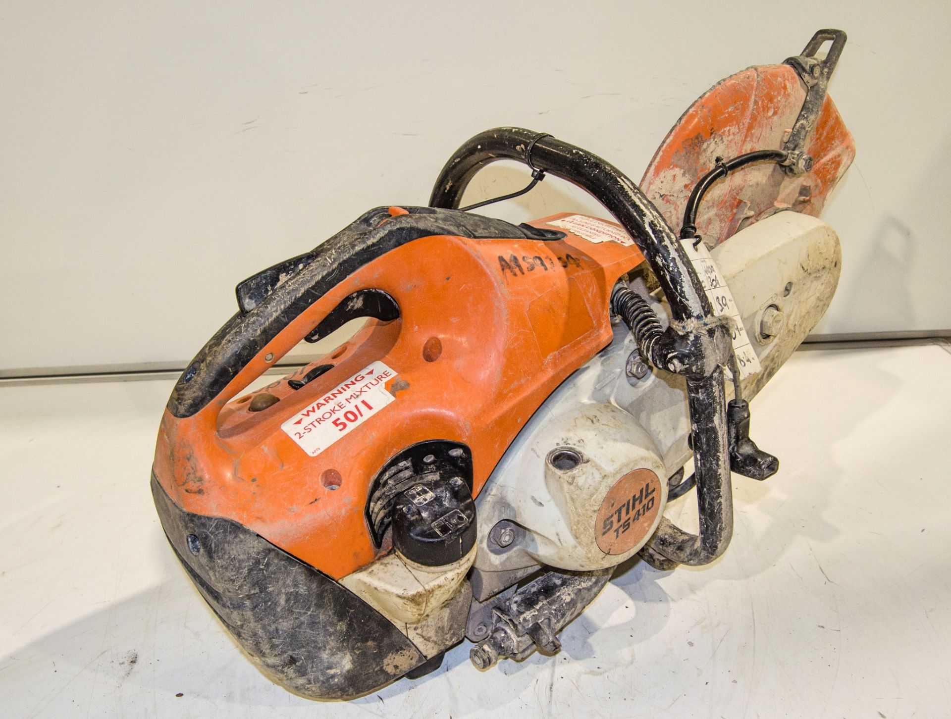 Stihl TS410 petrol driven cut off saw ** Pull cord missing ** A959304 - Image 2 of 2