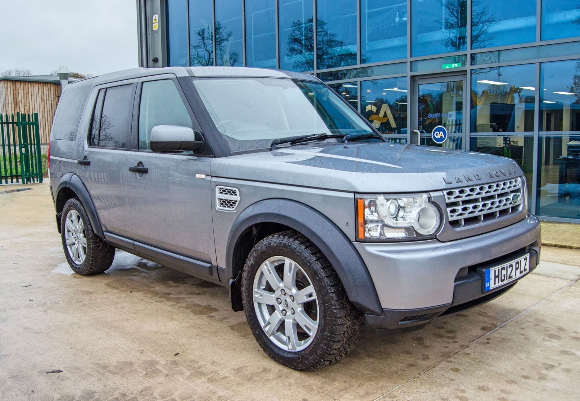 Land Rover Discovery 4 Commercial 2993cc TDV6 Auto light goods vehicle Registration Number: HG12 PLZ - Image 2 of 42