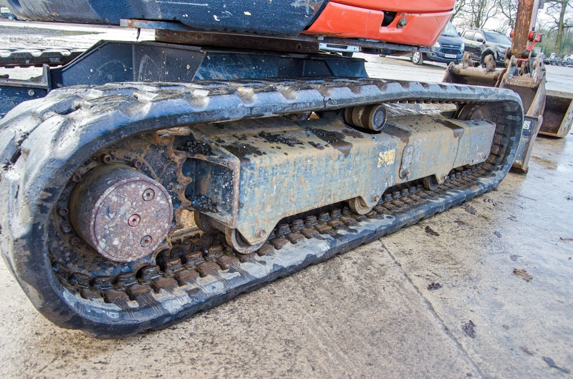 Kubota U27-4 2.7 tonne rubber tracked excavator Year: 2016 S/N: 58406 Recorded Hours: 2613 blade, - Image 10 of 24