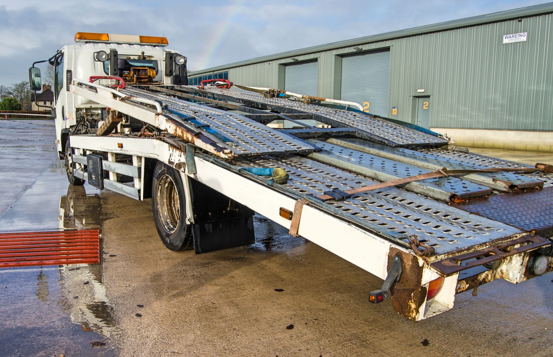 Isuzu Forward N75.190 2 7.5 tonne twin deck car transporter Registration Number: CP13 OGA Date of - Image 10 of 31