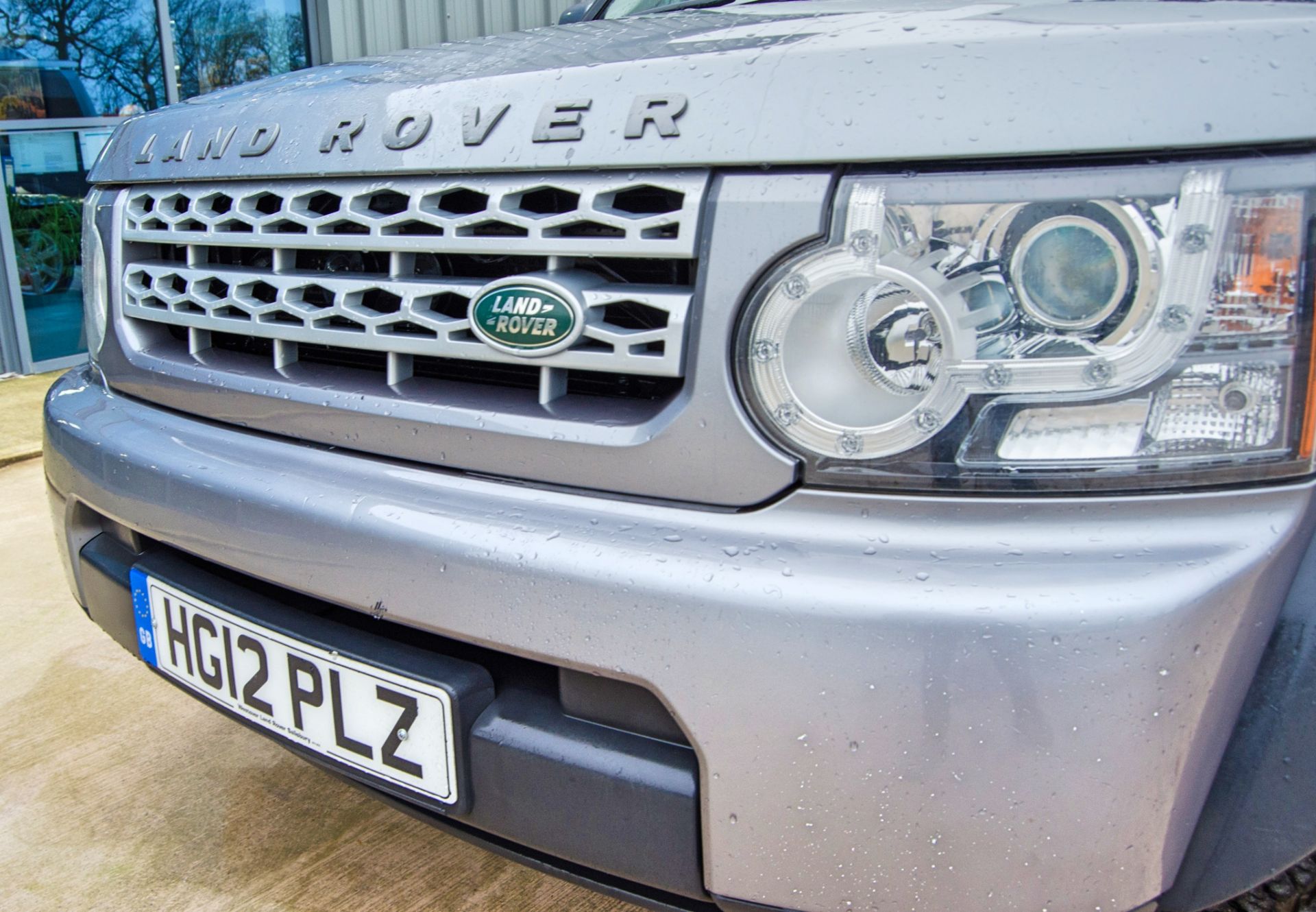 Land Rover Discovery 4 Commercial 2993cc TDV6 Auto light goods vehicle Registration Number: HG12 PLZ - Image 10 of 42