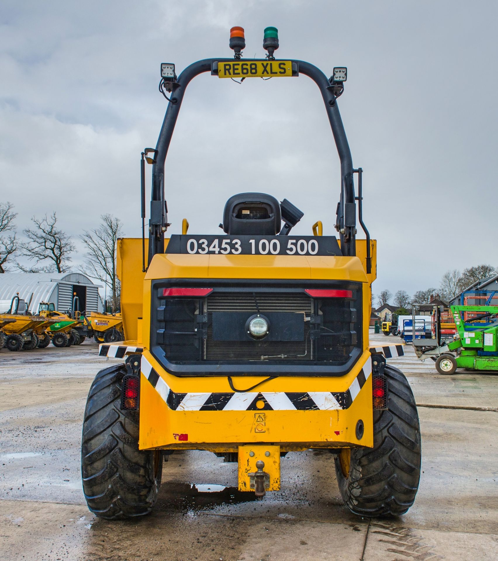 JCB 9 tonne straight skip dumper Year of manufacture: 2018 S/N: 2780314 Recorded Hours: 2000 c/w - Image 6 of 24