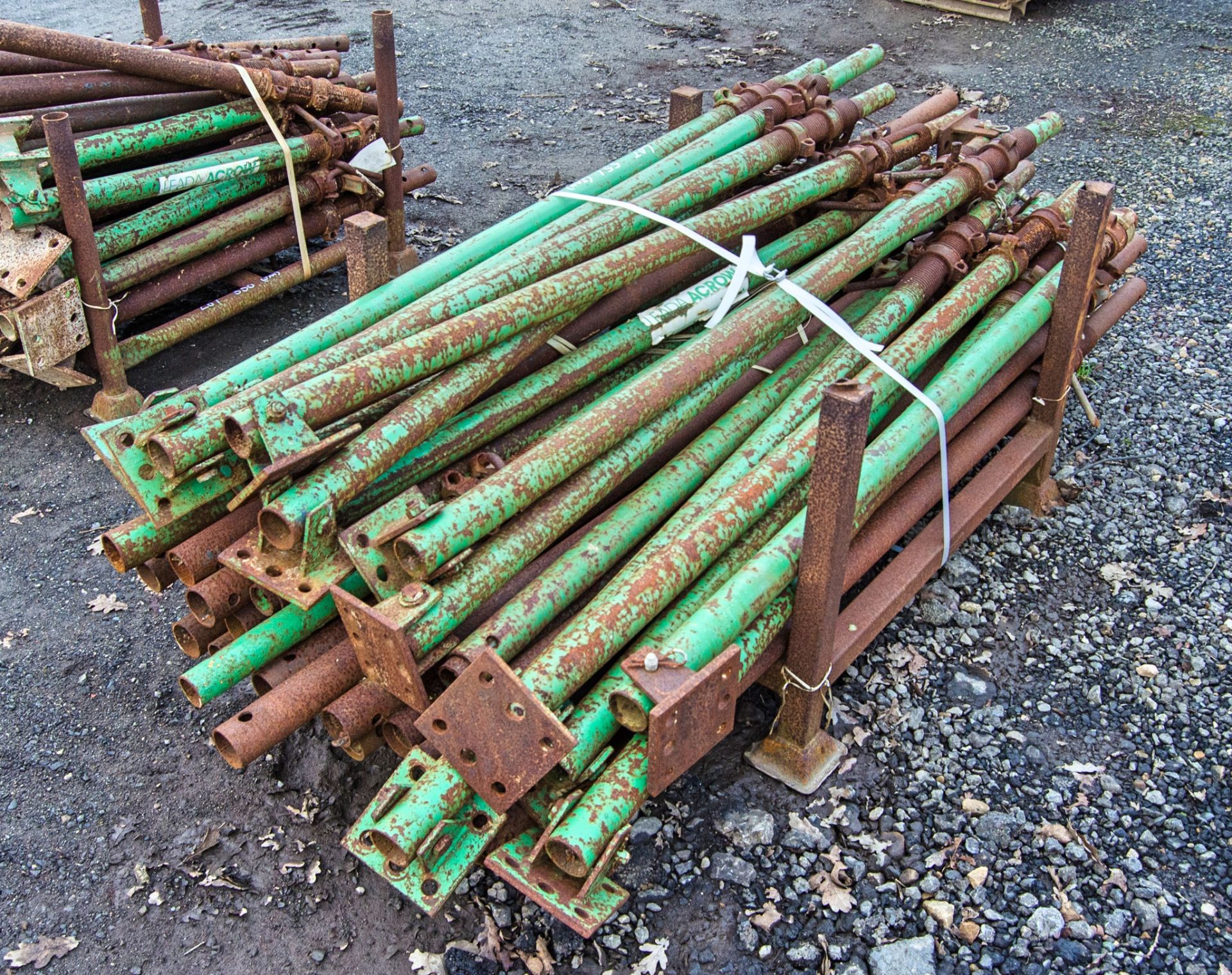 Stillage of steel props as photographed - Image 2 of 2
