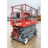 Skyjack SJIII 4626 battery electric scissor lift access platform Year: 2014 S/N: 70018744 HYP322