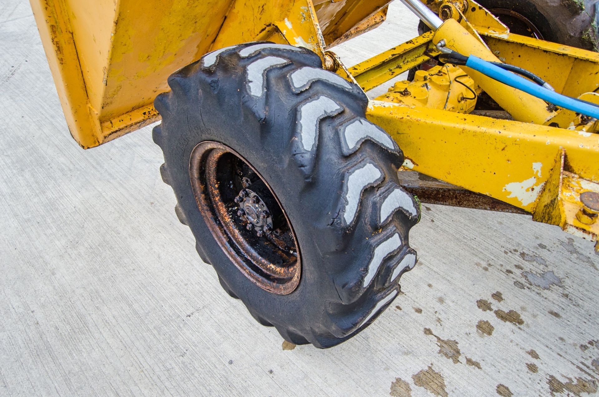 Thwaites 4 tonne dumper c/w power shuttle - Image 13 of 19