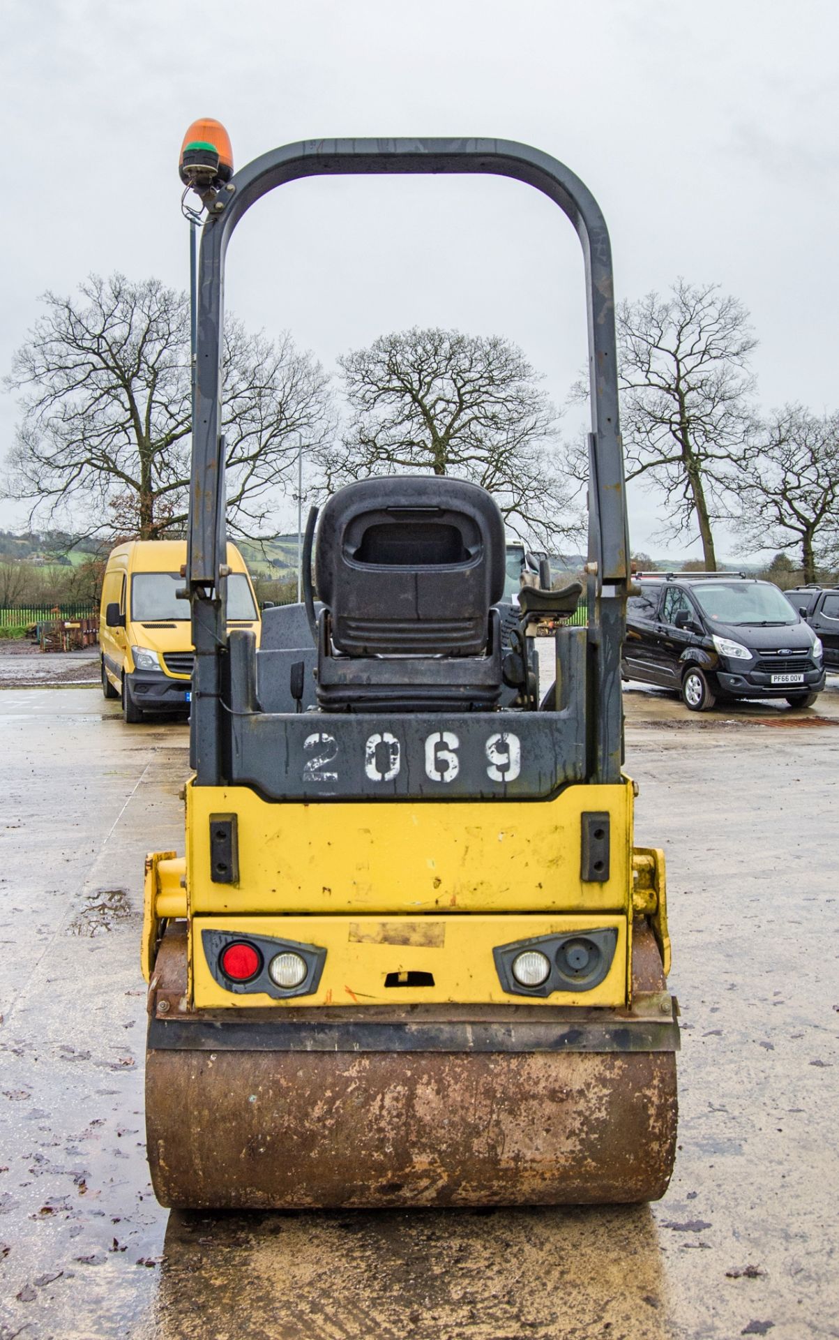 Bomag BW120 AD-5 double drum ride on roller Year: 2013 S/N: 21571 Recorded Hours: 1001 2069 ** - Image 6 of 22