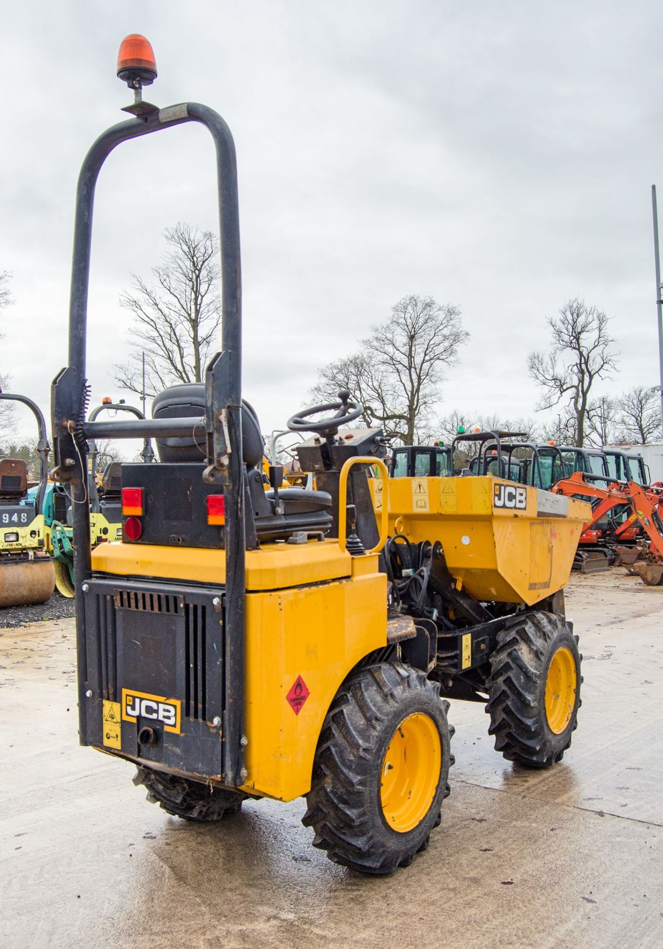 JCB 1THT 1 tonne hi-tip dumper Year: 2015 S/N: EFFRA2523 Recorded Hours: 1523 A677057 - Image 3 of 24