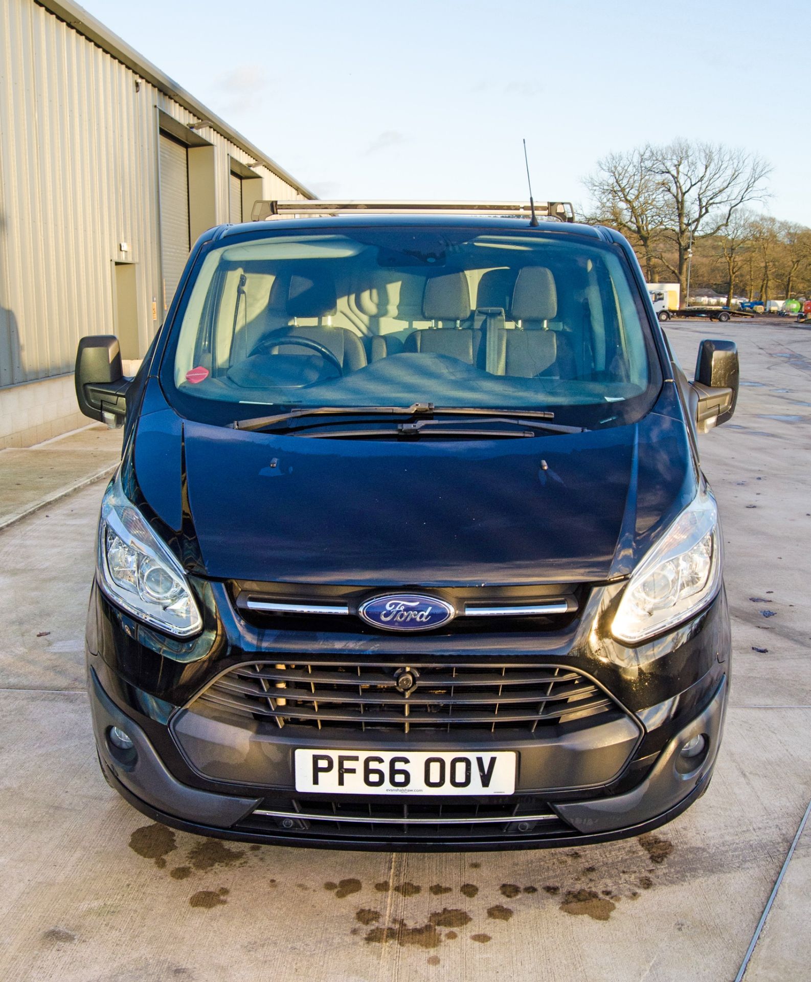 Ford Transit Custom 290 Limited Euro 6 1995cc 170 PS diesel LWB 6 speed manual panel van - Image 5 of 39