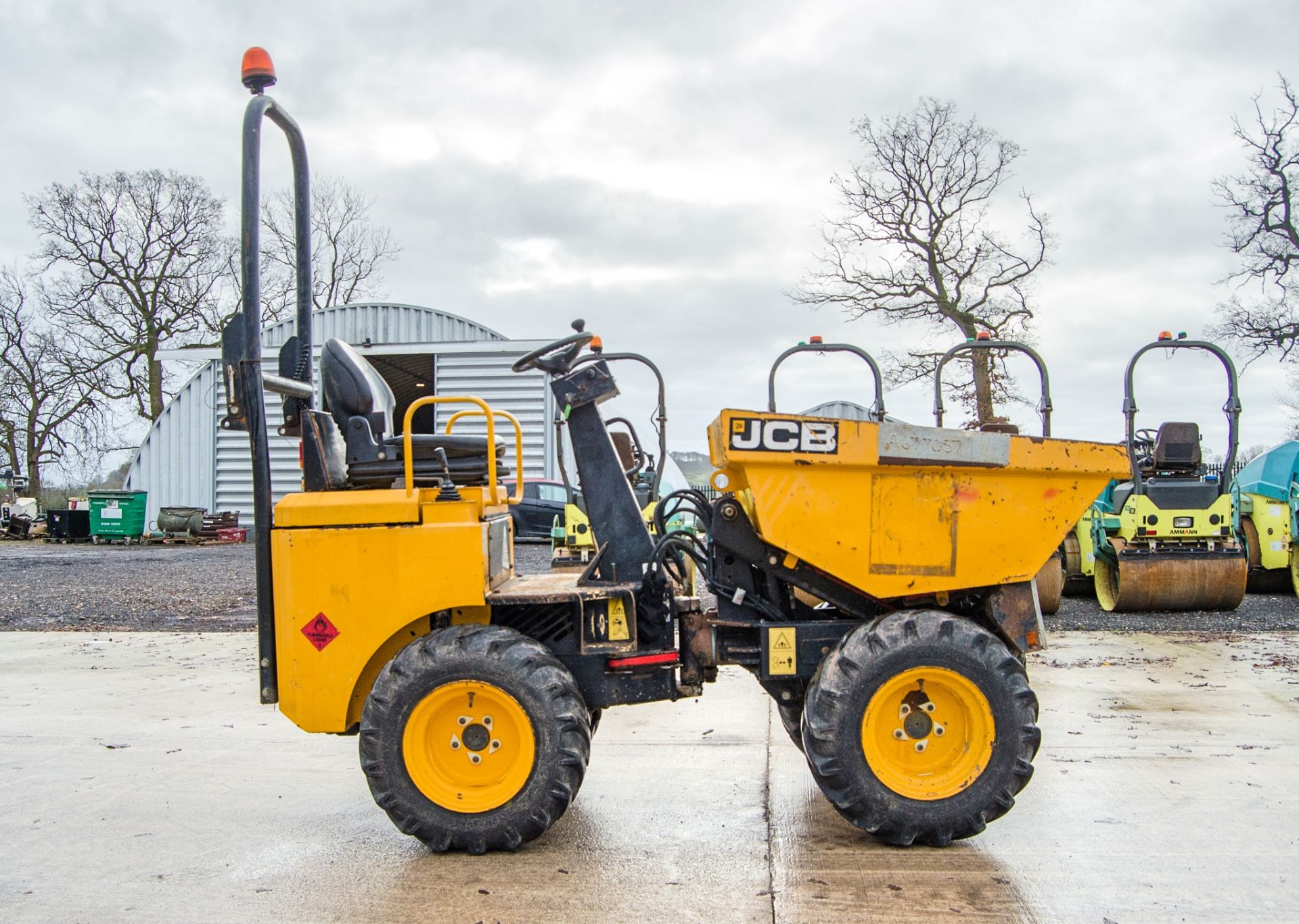 JCB 1THT 1 tonne hi-tip dumper Year: 2015 S/N: EFFRA2523 Recorded Hours: 1523 A677057 - Image 7 of 24