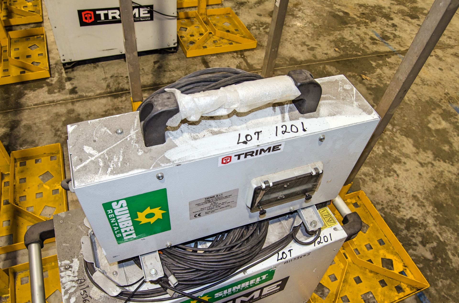 Trime X-Rail lithium battery electric lighting set Comprising battery control box, X8C - Image 2 of 4