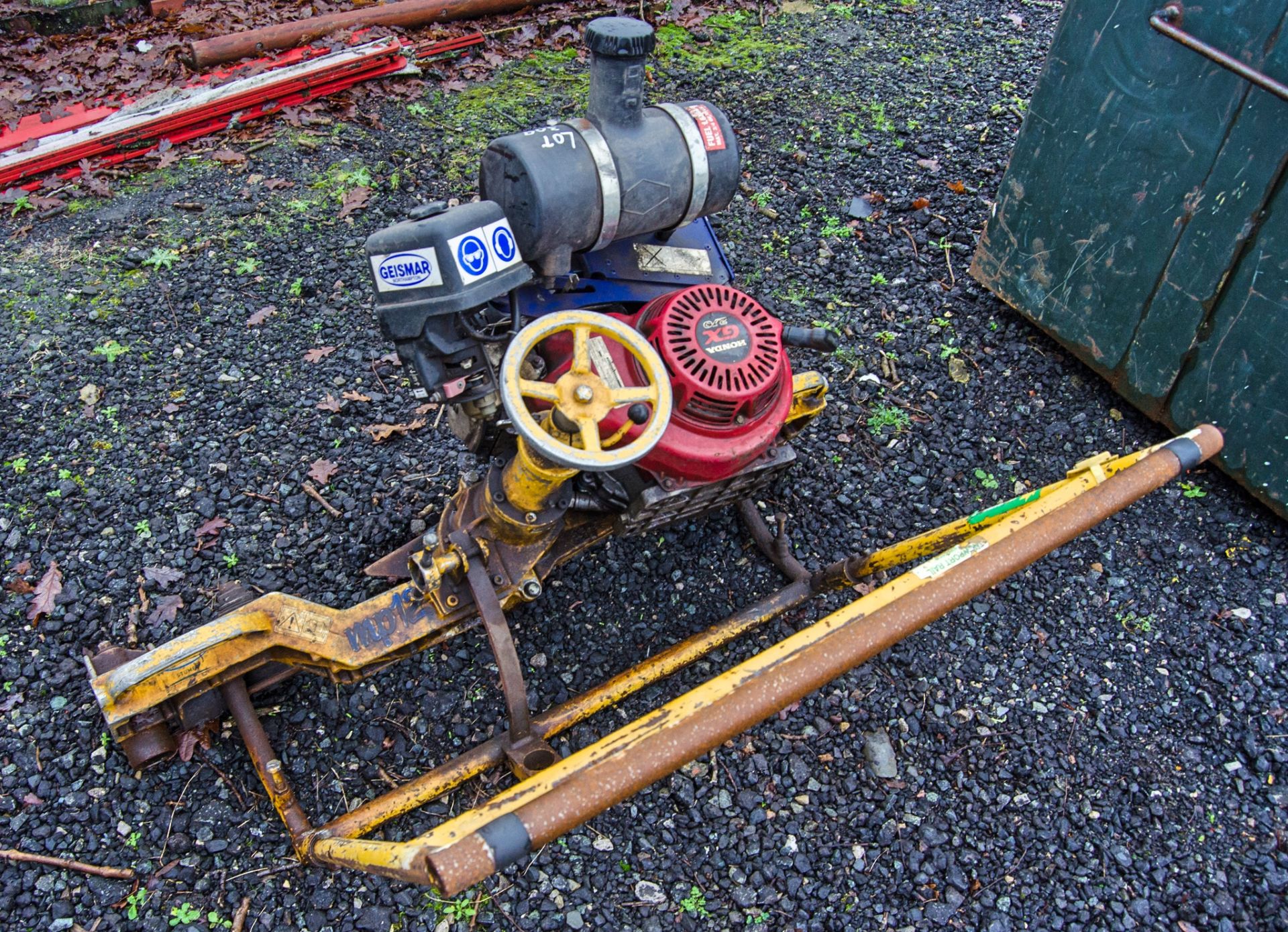 Geismar Stumec MP12 petrol driven rail grinder A776557 - Image 2 of 2