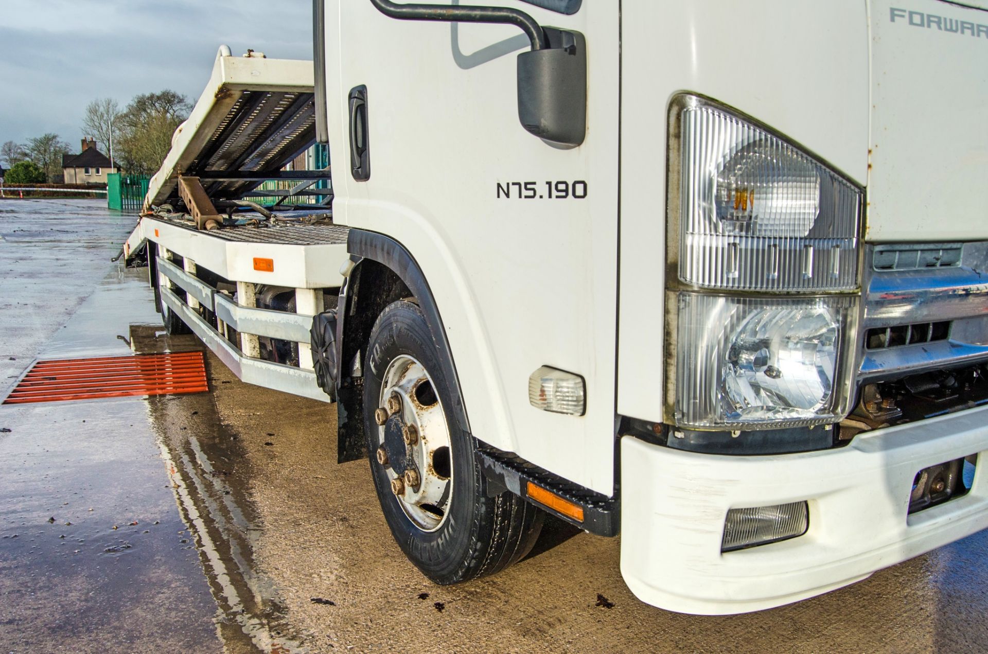 Isuzu Forward N75.190 2 7.5 tonne twin deck car transporter Registration Number: CP13 OGA Date of - Image 11 of 31