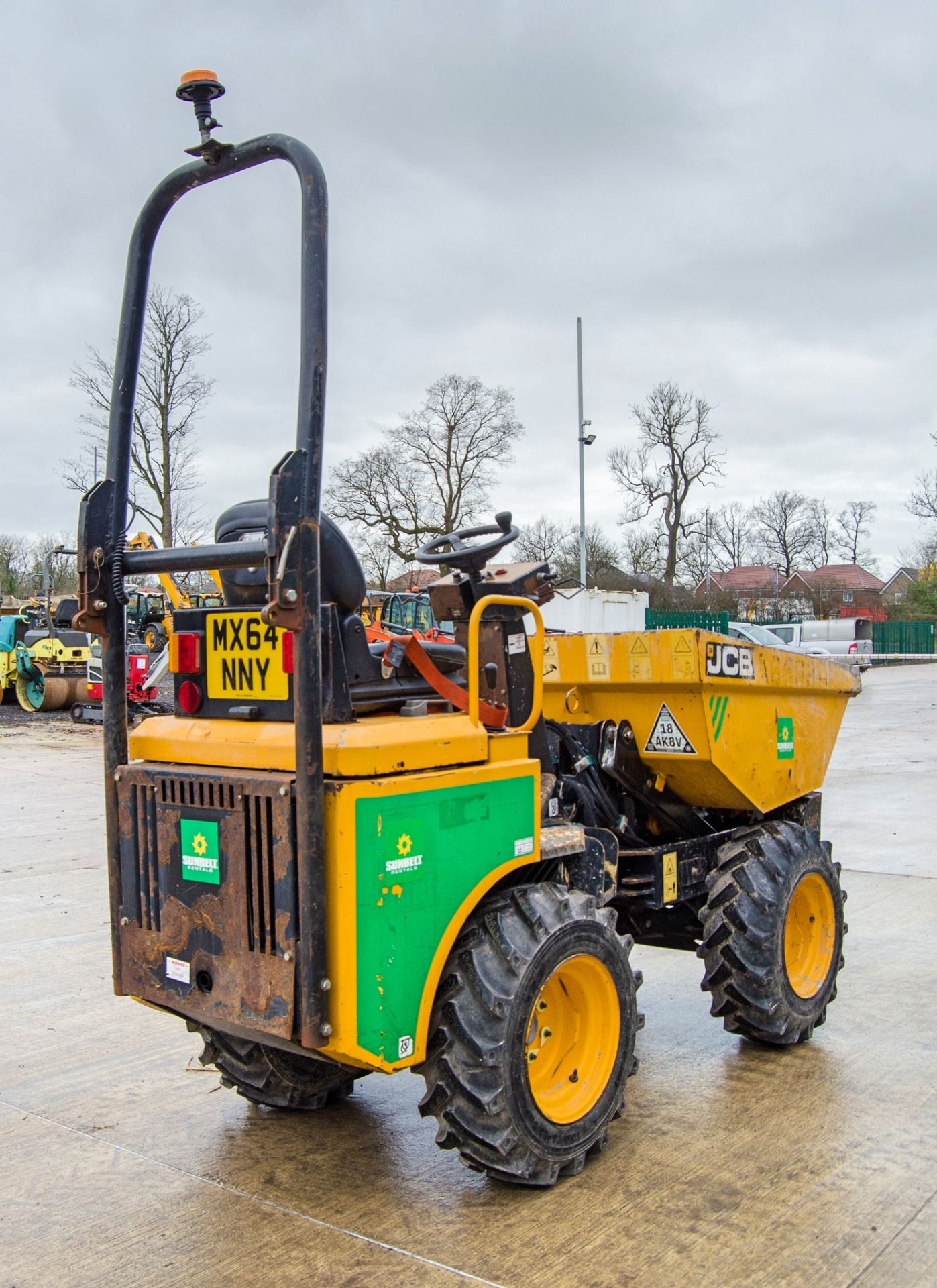 JCB 1THT 1 tonne hi-tip dumper Year: 2015 S/N: EFFRA2454 Recorded Hours: 1833 c/w V5 certificate - Image 3 of 23