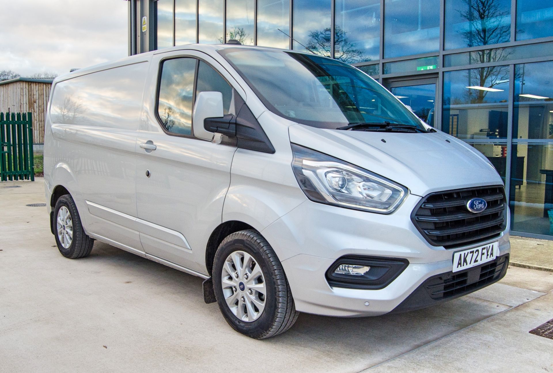 Ford Transit Custom 340 Trend L1 H1 Euro 6 plug in hybrid automatic window cleaning converted - Image 2 of 34