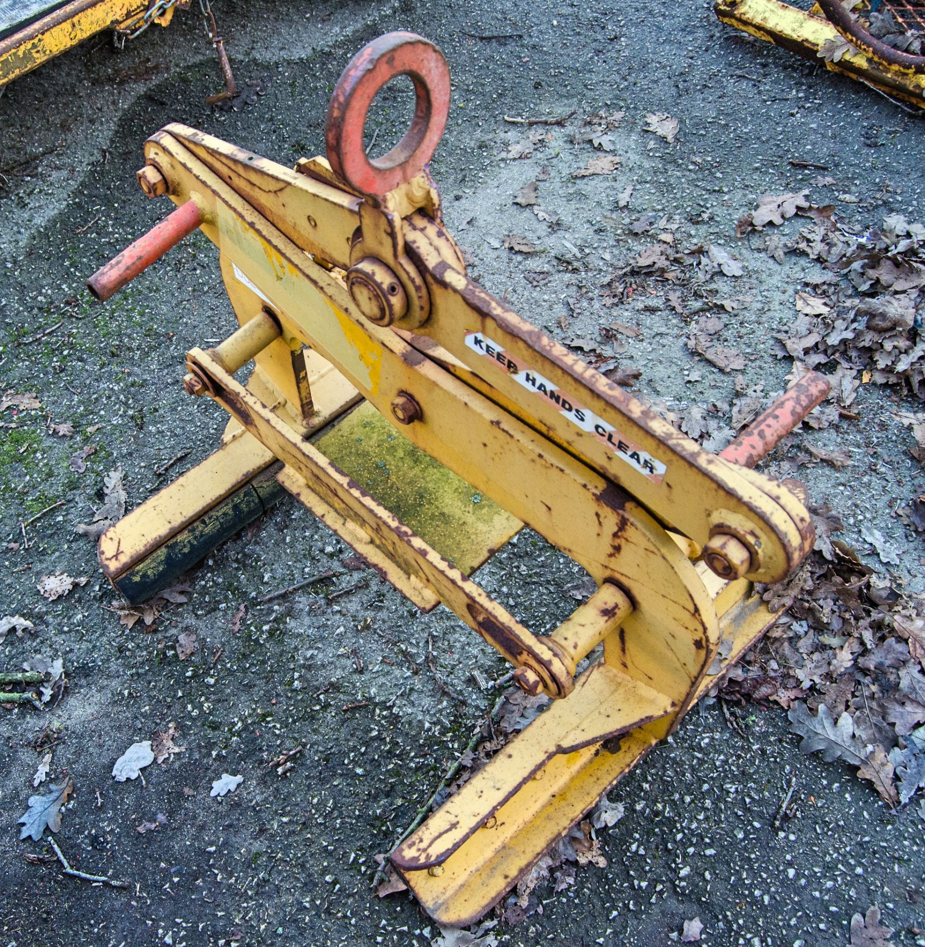 Kerb lifter - Image 2 of 2