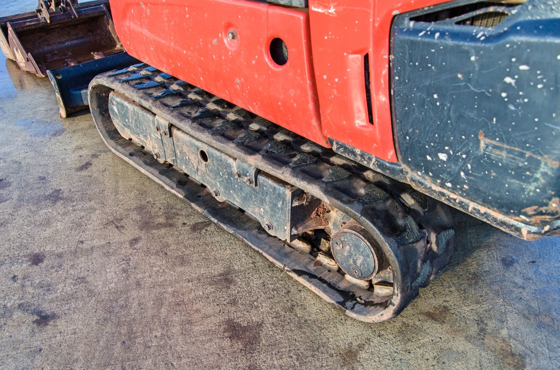 Kubota KX015-4 1.5 tonne rubber tracked mini excavator Year: 2015 S/N: 58352 Recorded Hours: 2725 - Image 9 of 24