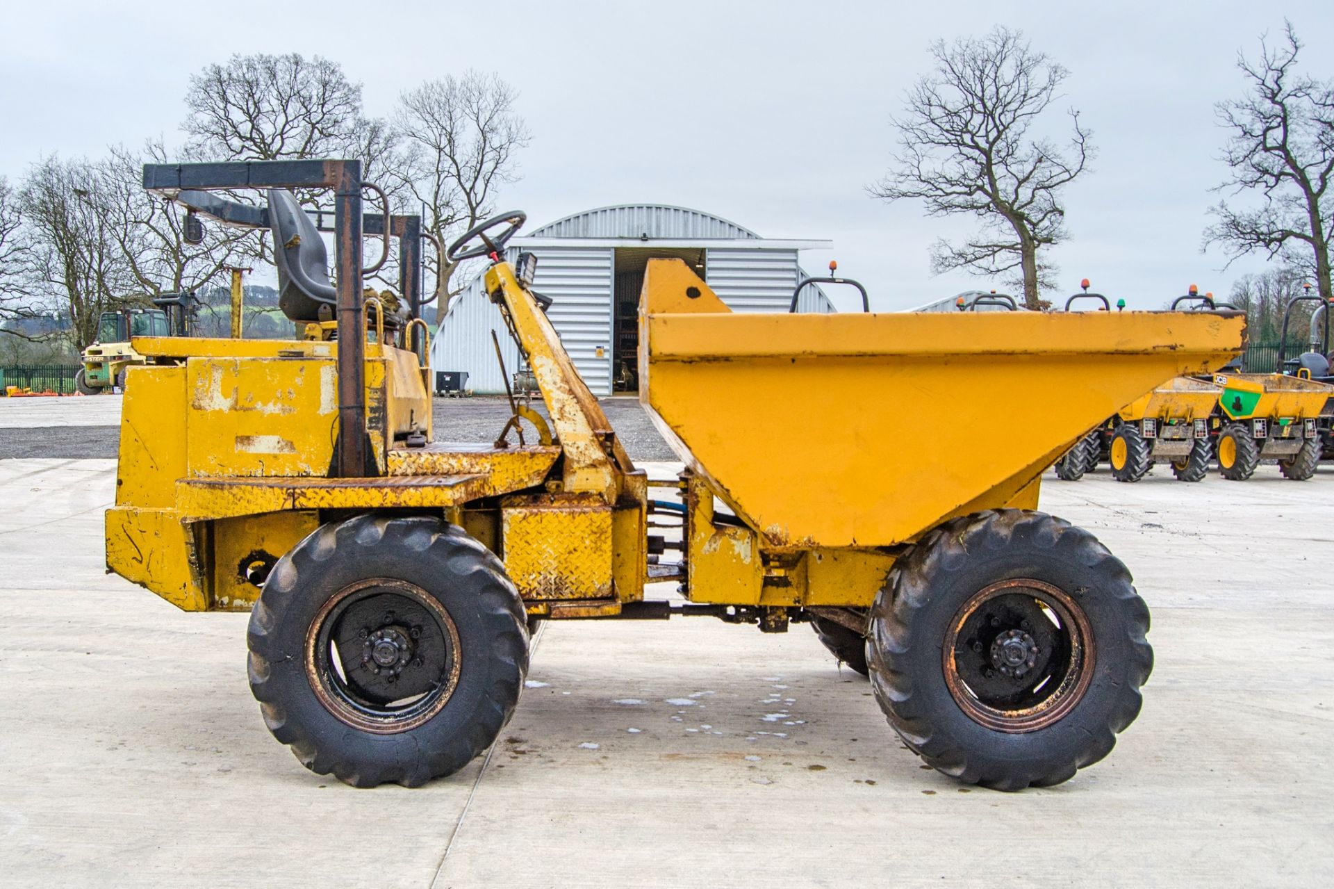 Thwaites 4 tonne dumper c/w power shuttle - Image 8 of 19