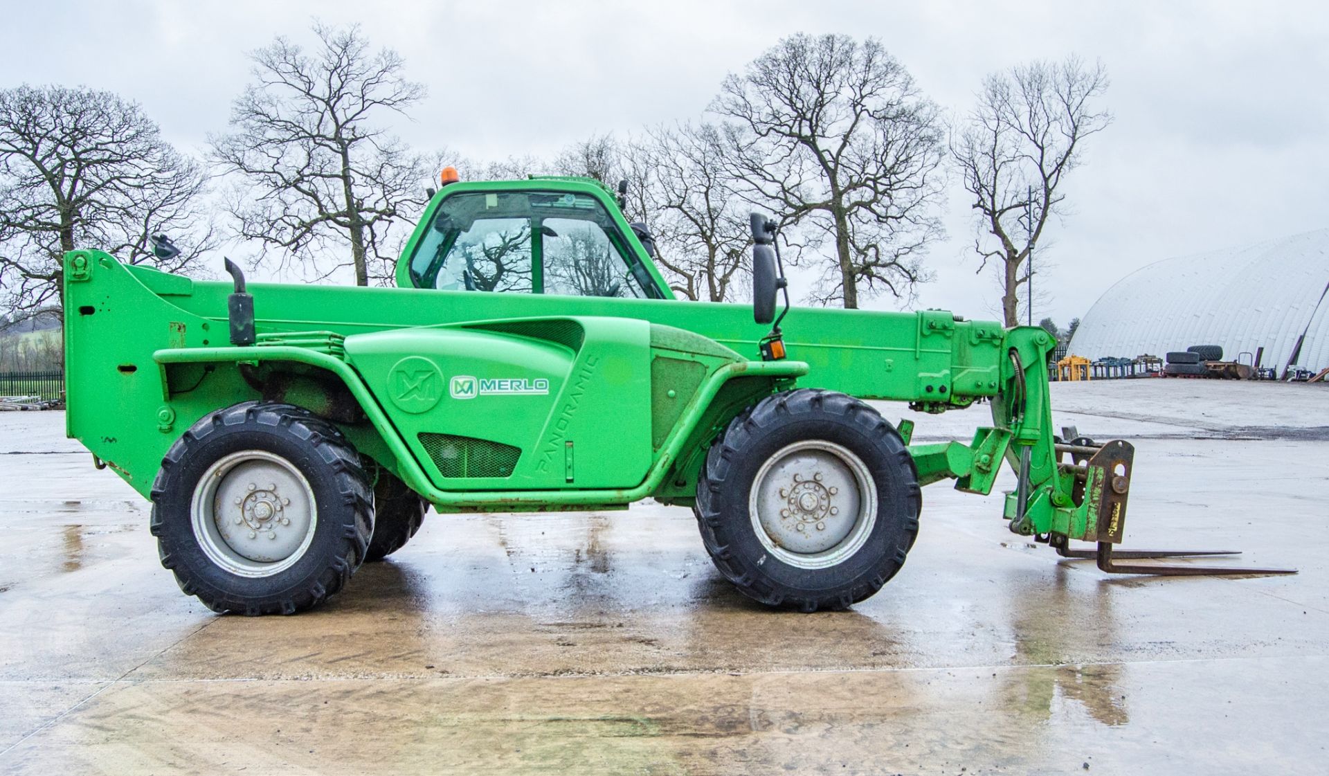 Merlo P40 14K 14 metre telescopic handler Year: 2003 S/N: B1345763 Recorded Hours: 8997 c/w sway - Image 8 of 23