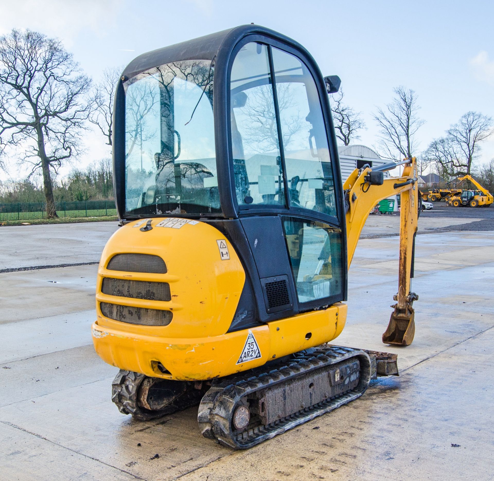 JCB 8018 CTS 1.5 tonne rubber tracked mini excavator Year: 2017 S/N: 2545640 Recorded Hours: 1679 - Image 3 of 26