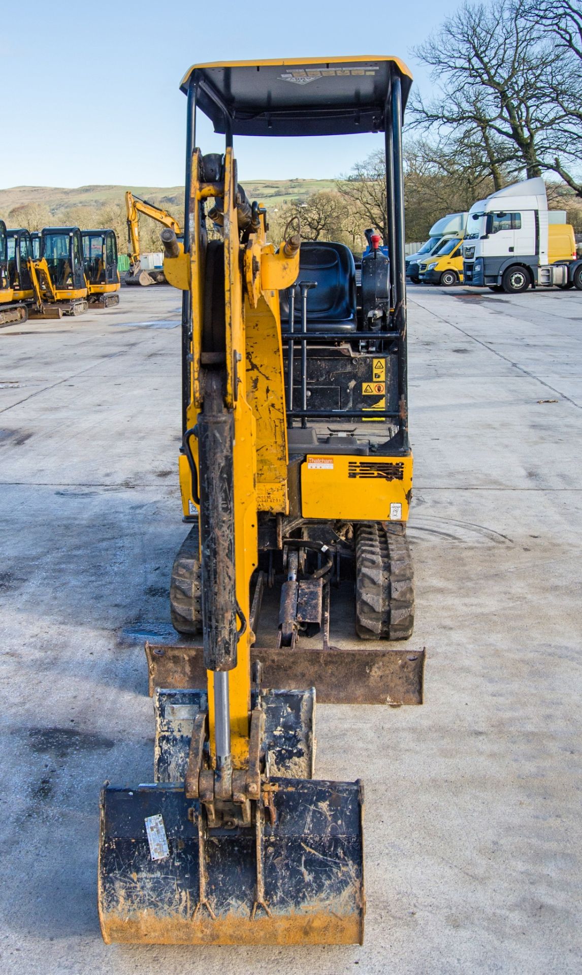 JCB 15 C-1 1.5 tonne rubber tracked mini excavator Year: 2019 S/N: 2710370 Recorded Hours: 783 - Image 5 of 24