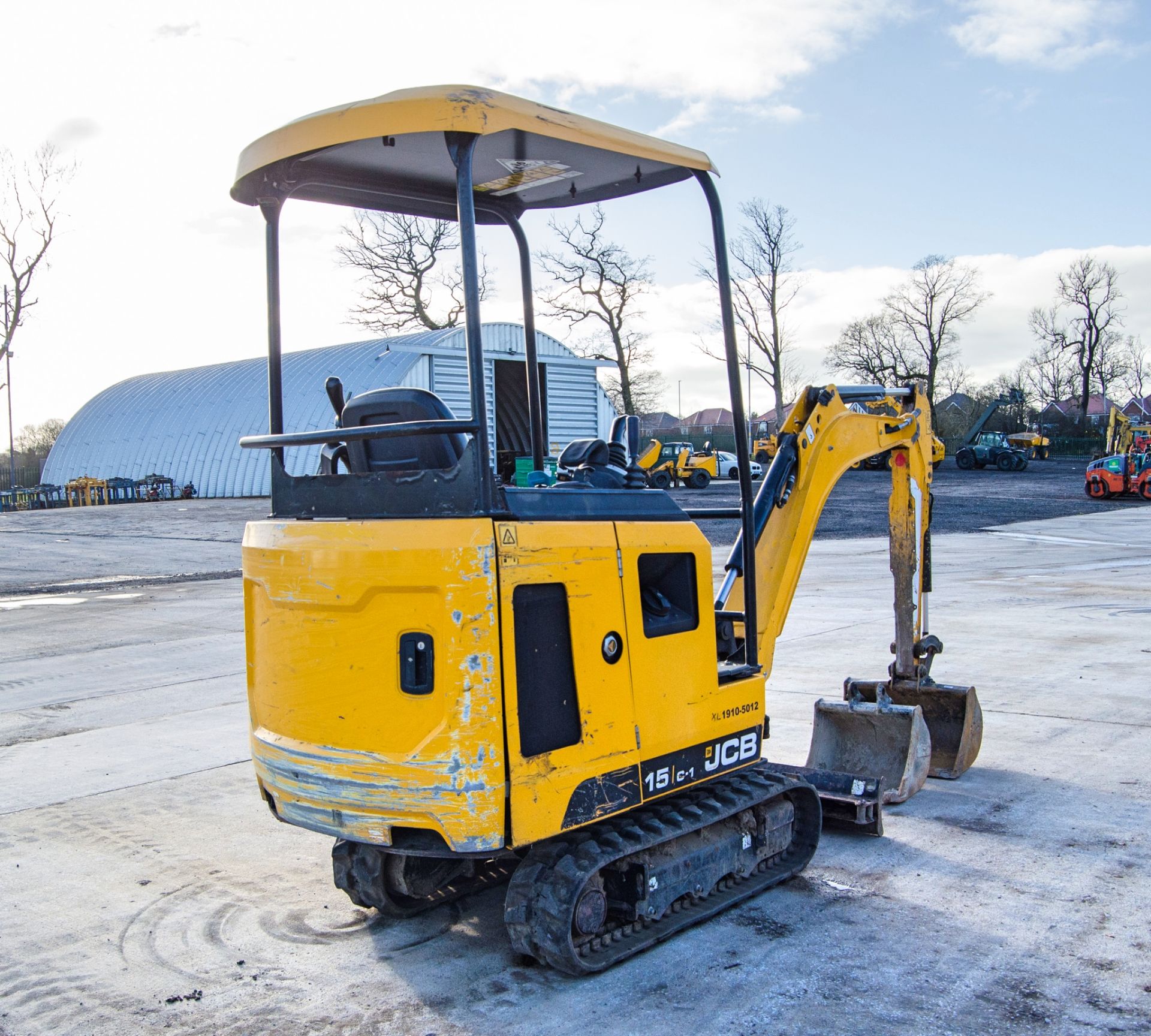 JCB 15 C-1 1.5 tonne rubber tracked mini excavator Year: 2019 S/N: 2710370 Recorded Hours: 783 - Image 3 of 24