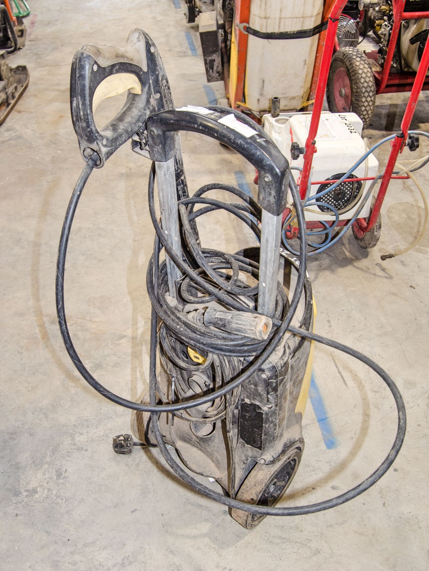 Karcher 240v pressure washer - Image 2 of 2