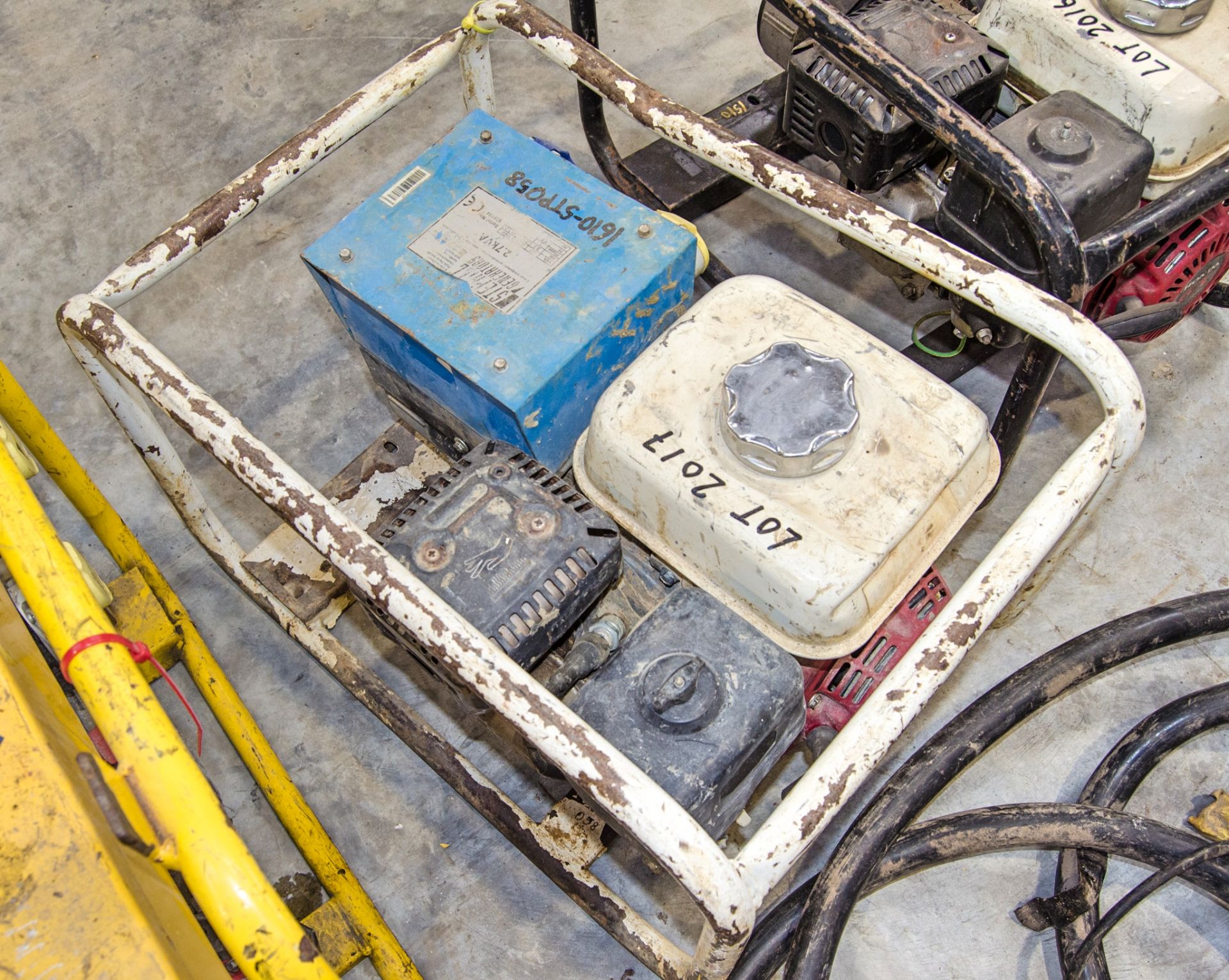 Stephill 2.7 kva petrol driven generator 1610STP058 - Image 2 of 2