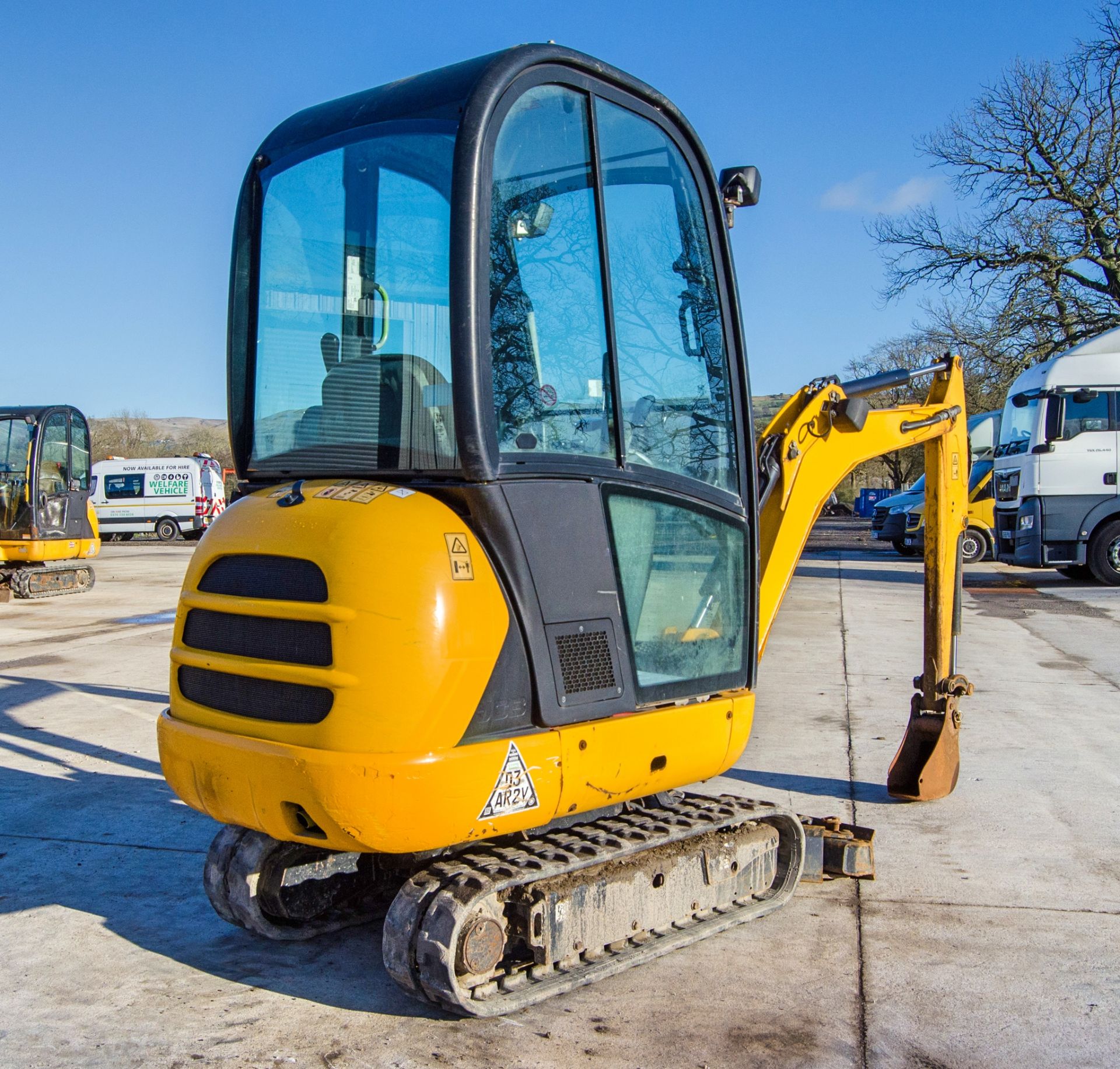 JCB 8018 CTS 1.5 tonne rubber tracked mini excavator Year: 2017 S/N: 2545635 Recorded Hours: 1385 - Image 4 of 26