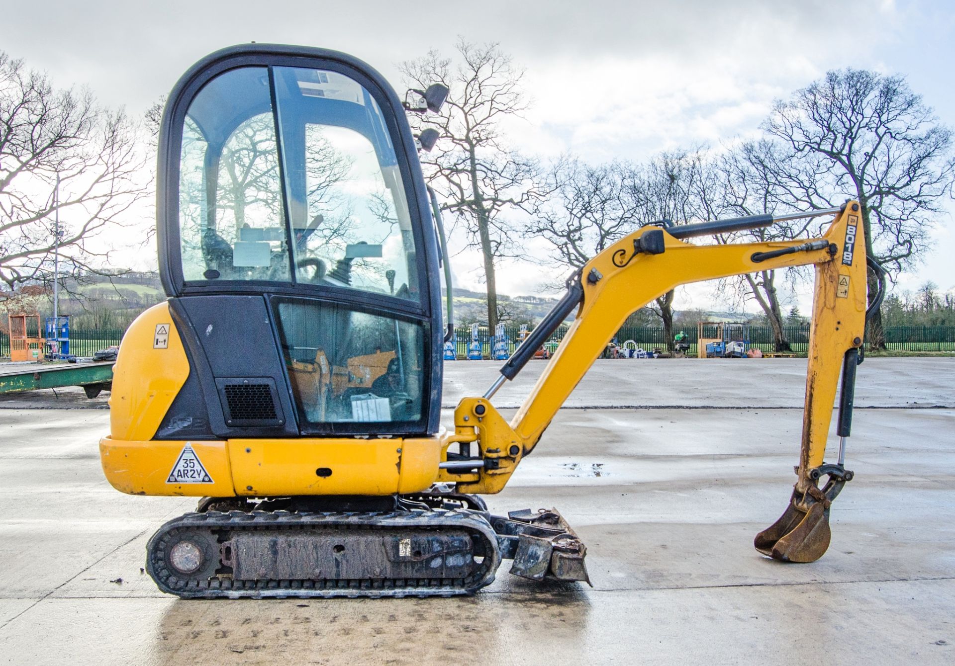 JCB 8018 CTS 1.5 tonne rubber tracked mini excavator Year: 2017 S/N: 2545640 Recorded Hours: 1679 - Image 8 of 26