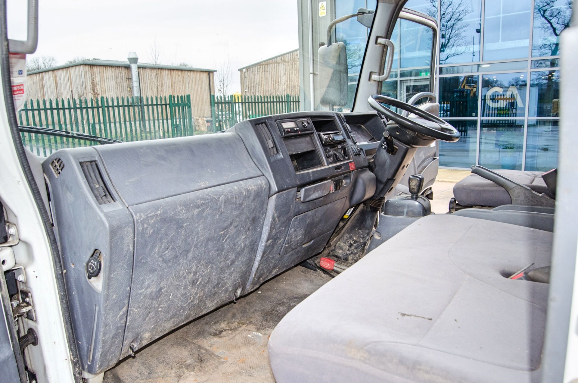 Isuzu N75.190 7.5 tonne automatic tipper lorry Registration Number: PO11 GOA Date of Registration: - Image 23 of 29