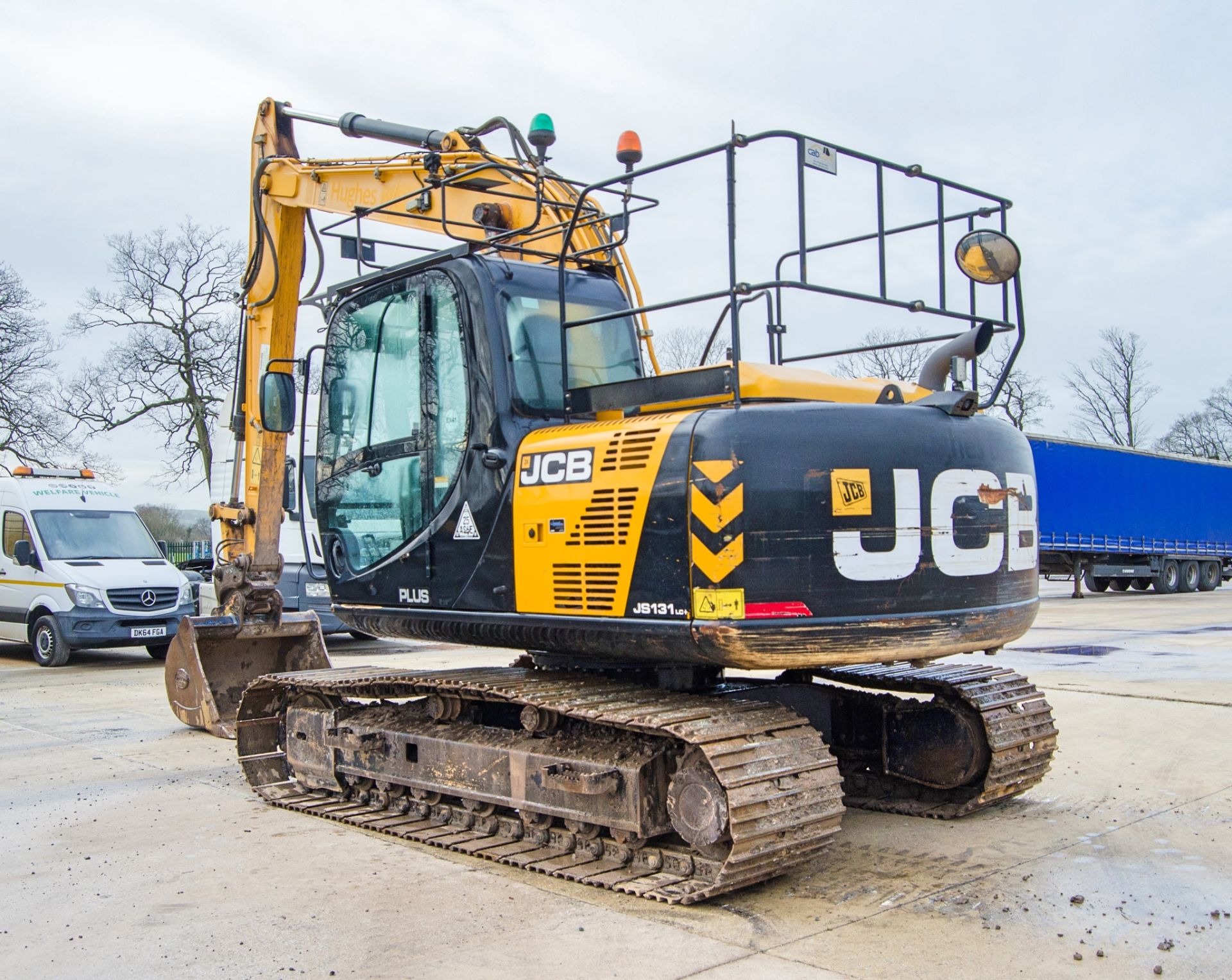 JCB JS131 LC+ 13 tonne steel tracked excavator Year: 2018 S/N: 2442347 Recorded Hours: 5575 piped. - Image 4 of 31