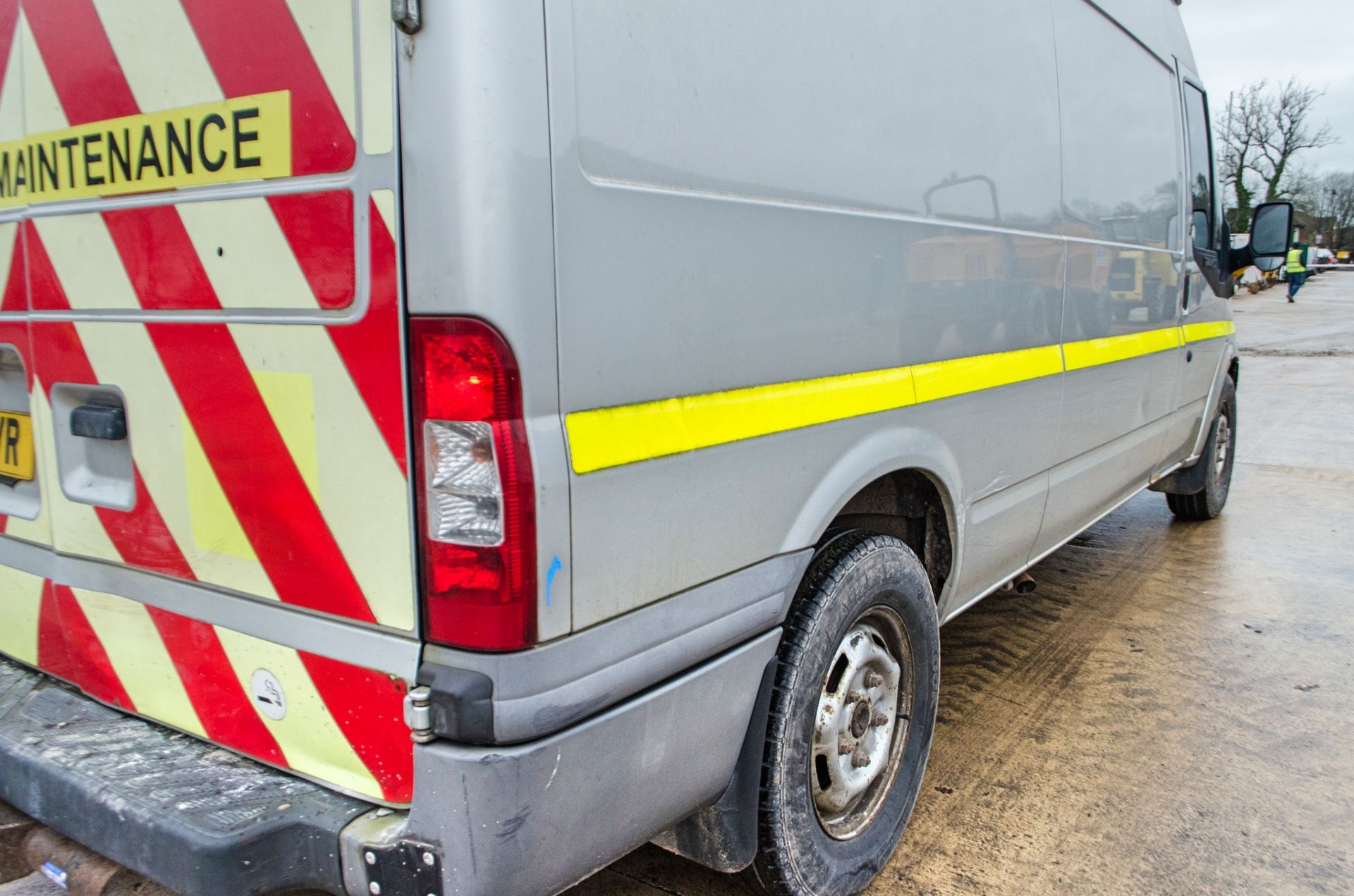 Ford Transit 125 T350 2198cc diesel RWD LWB 6 speed manual drain surveillance panel van Registration - Image 11 of 32