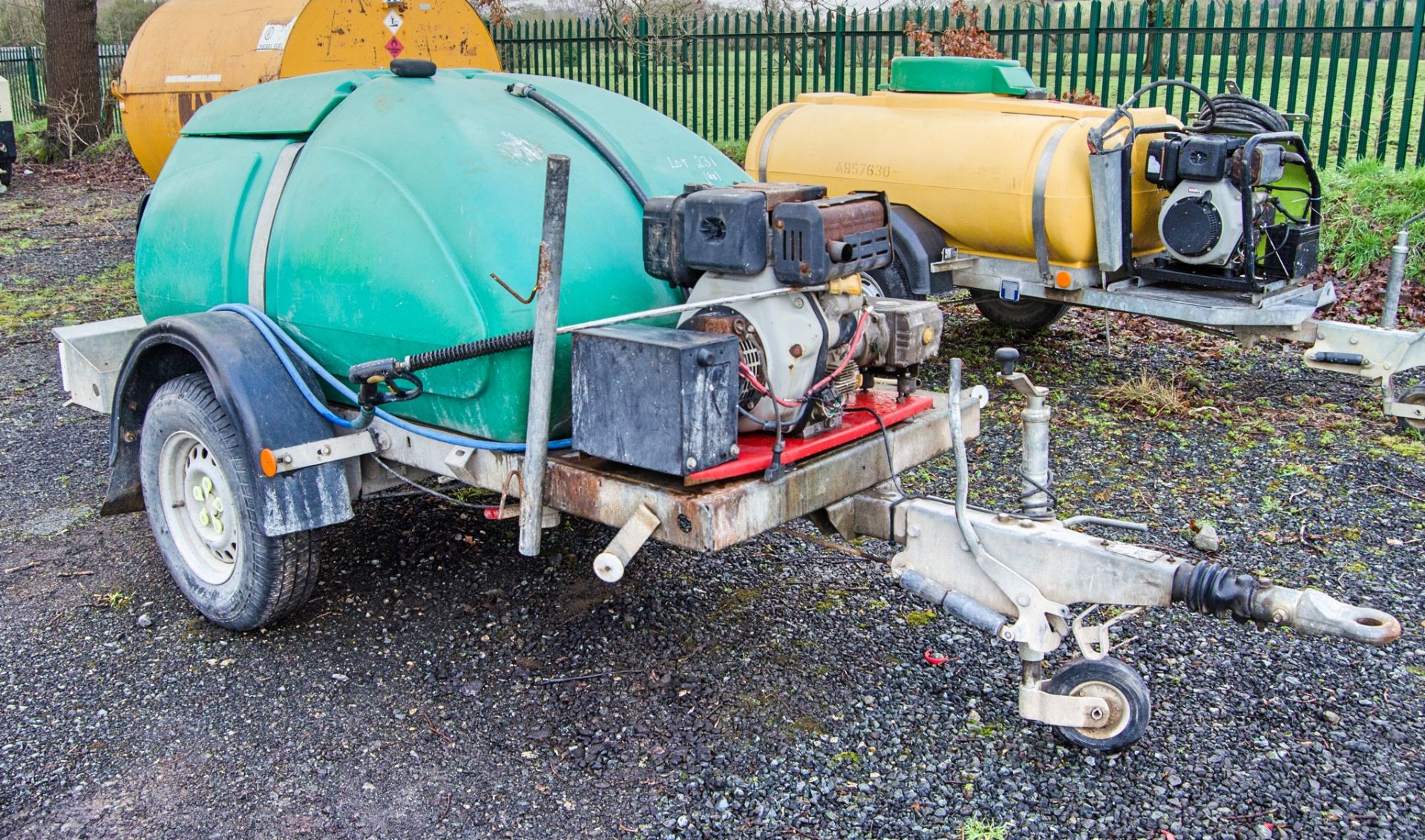 Western diesel driven fast tow pressure washer bowser c/w hose and lance A691433 - Image 2 of 7