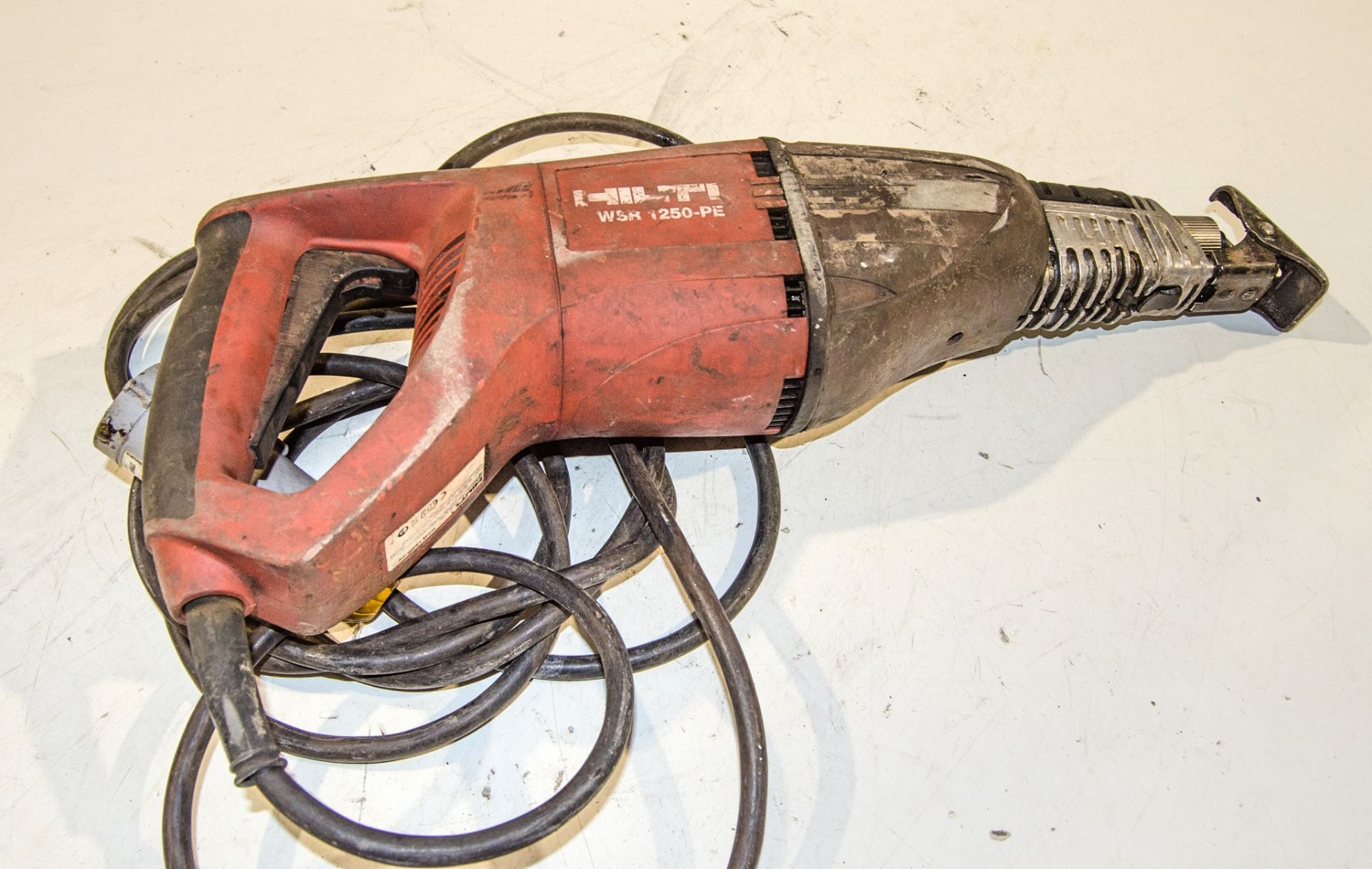 Hilti WSR 1250-PE 110v reciprocating saw A983968 - Image 2 of 2