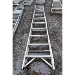 10 tread aluminium step ladder 33760149