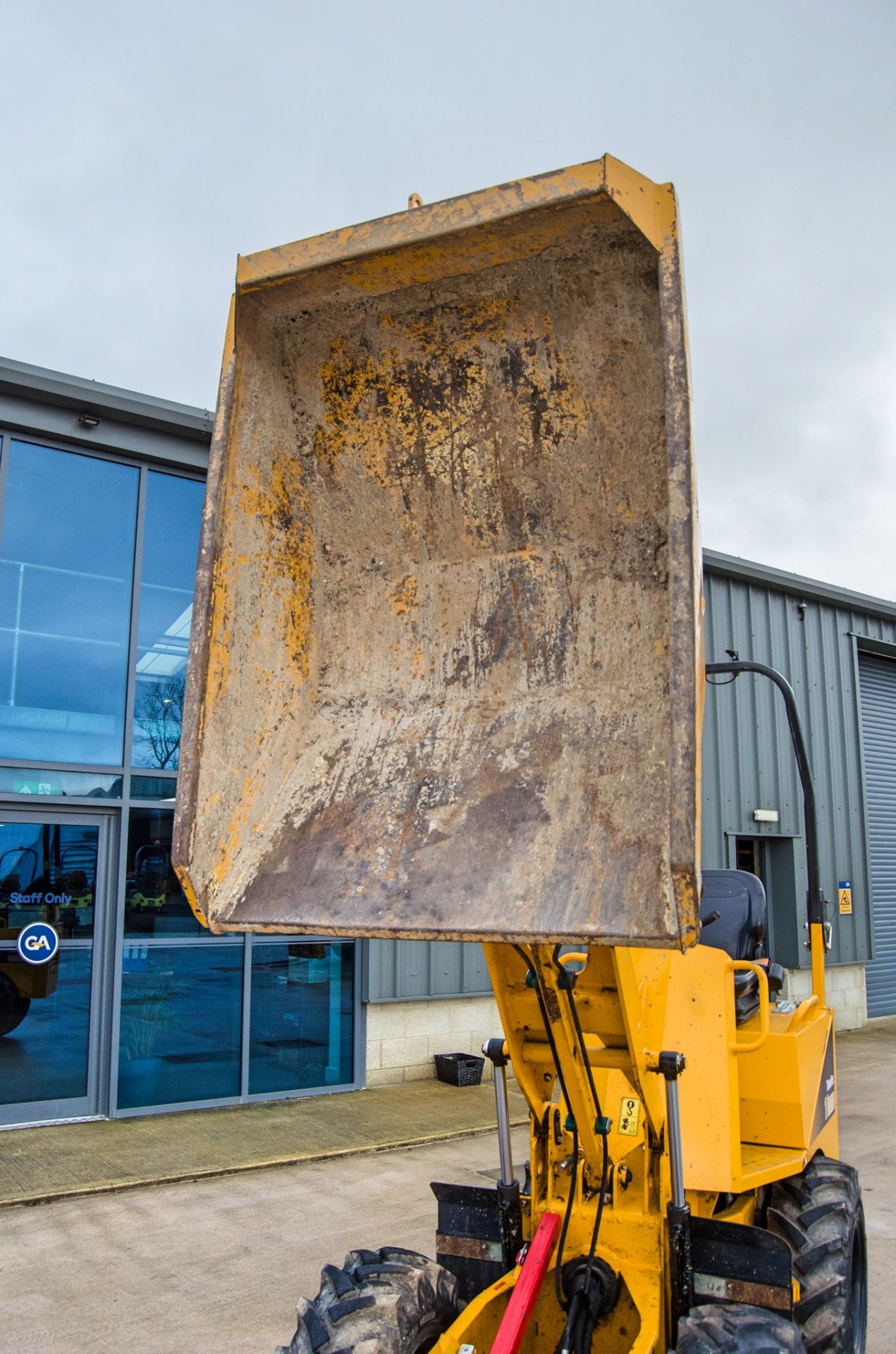 Thwaites 1 tonne hi-tip dumper Year: 2021 S/N: 210F616 Recorded Hours: 389 - Image 10 of 22