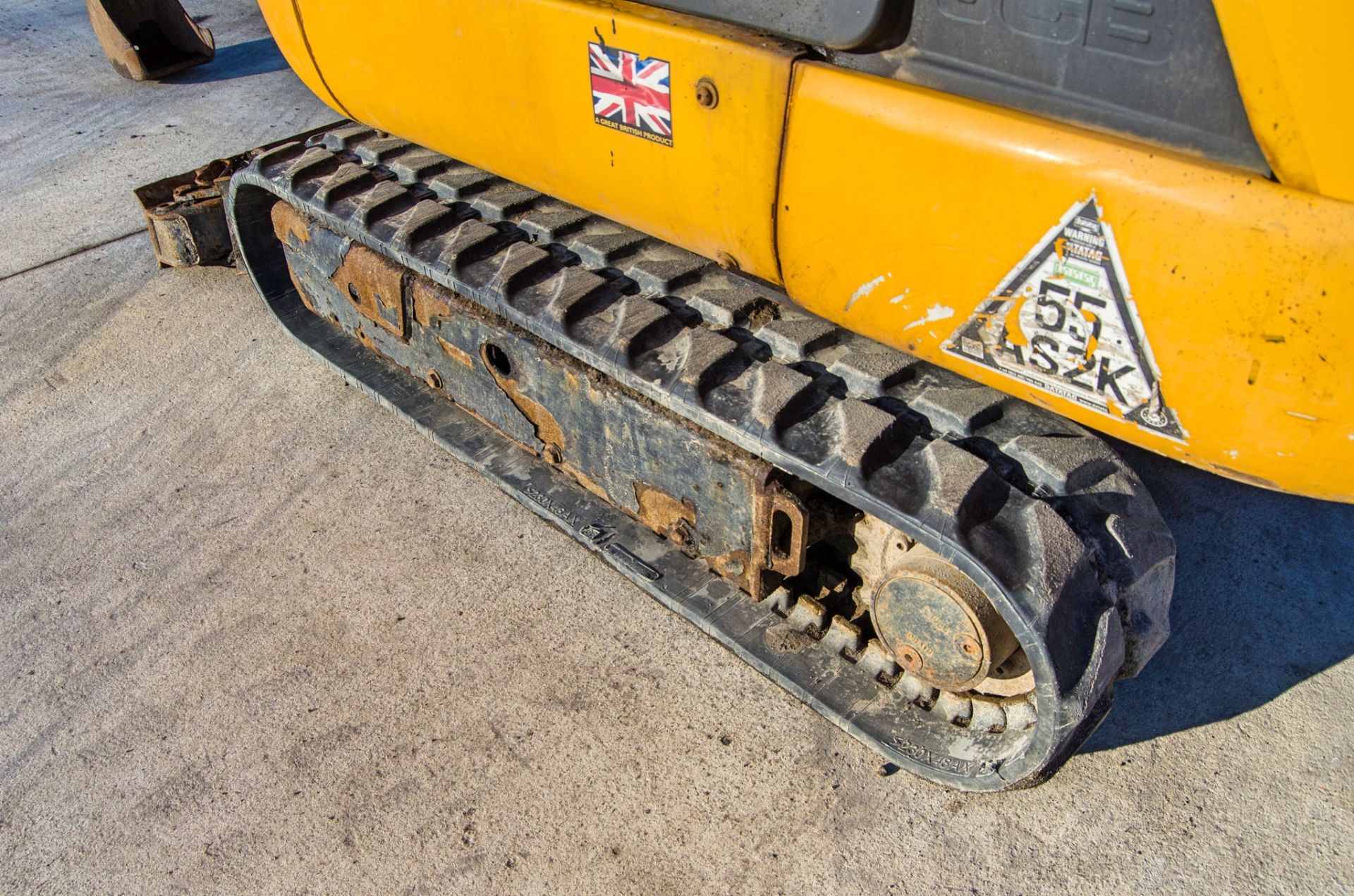 JCB 8018 CTS 1.5 tonne rubber tracked mini excavator Year: 2017 S/N: 2583538 Recorded Hours: 1950 - Image 9 of 26