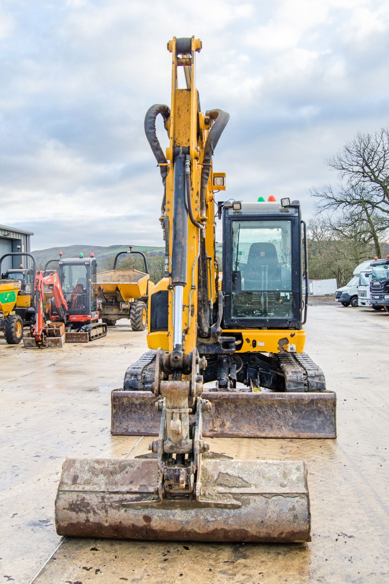 JCB 85 Z-1 ECO 8.5 tonne rubber tracked excavator Year: 2017 S/N: 2501060 Recorded Hours: 4788 - Image 5 of 25