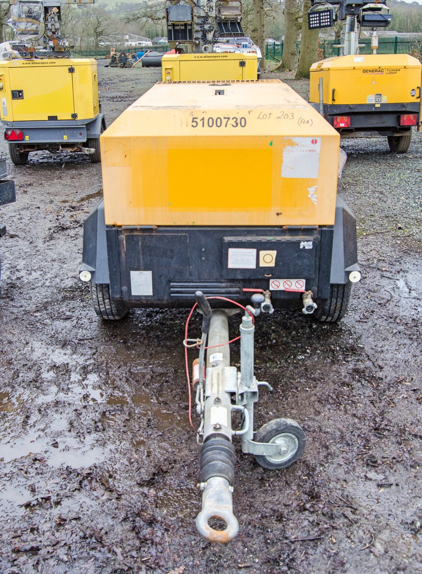 Doosan 7/41 diesel driven fast tow mobile air compressor Year: 2013 S/N: 431907 Recorded Hours: 1445 - Image 5 of 9