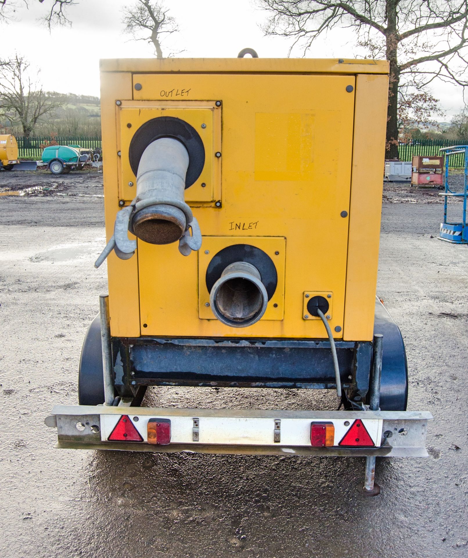 Hilta C150 Pro-Flo diesel driven tandem axle fast tow water pump Year: 2015 S/N: 1310428 Recorded - Image 6 of 11