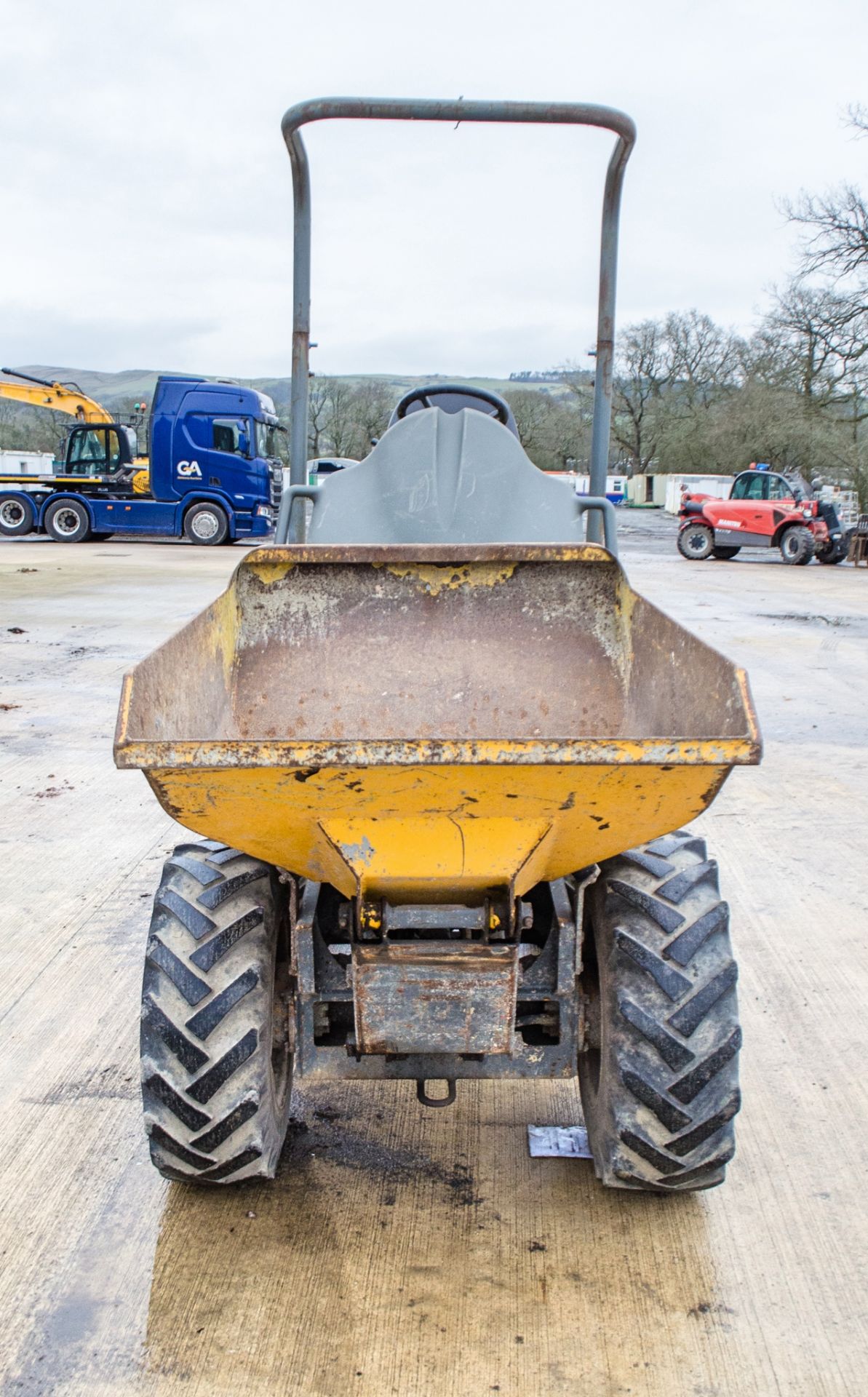 Lifton 1 tonne hi-tip dumper Year: 2003 S/N: 38000851 Recorded Hours: 1285 ** No VAT on hammer price - Image 5 of 23