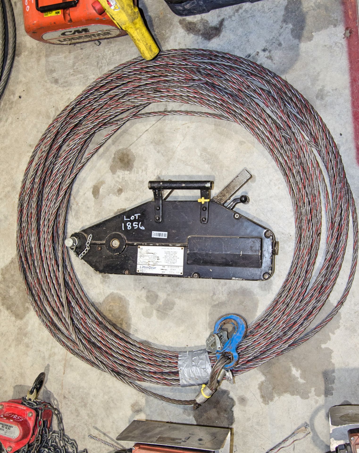 Liftin Gear wire rope winch c/w wire rope