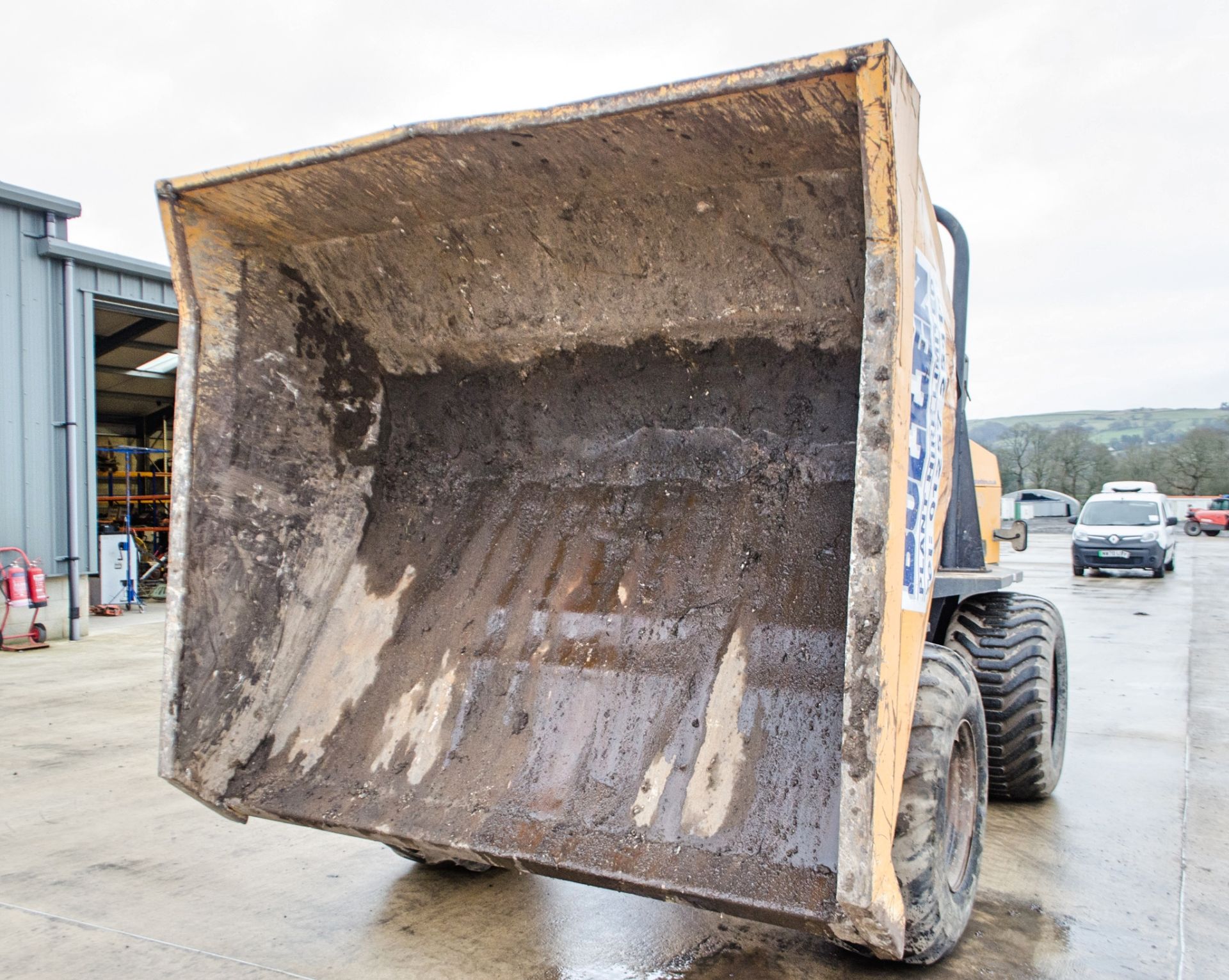 Terex TA9 9 tonne straight skip dumper Year: 2015 S/N: EF8PS8180 Recorded Hours: 3053 - Image 10 of 24