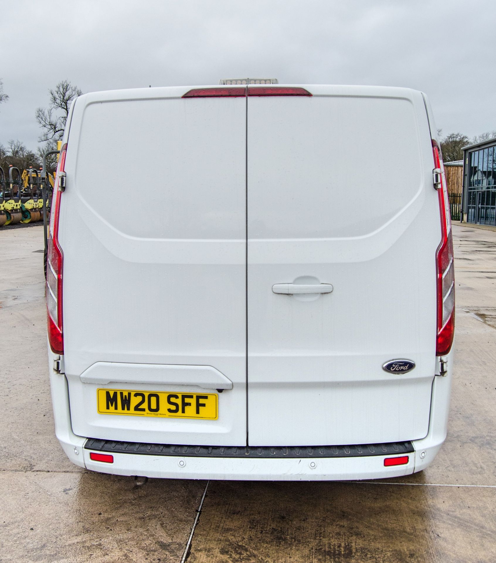 Ford Transit Custom 300 Limited Blue 6 speed manual panel van Registration Number: MW20 SFF Date - Image 6 of 30