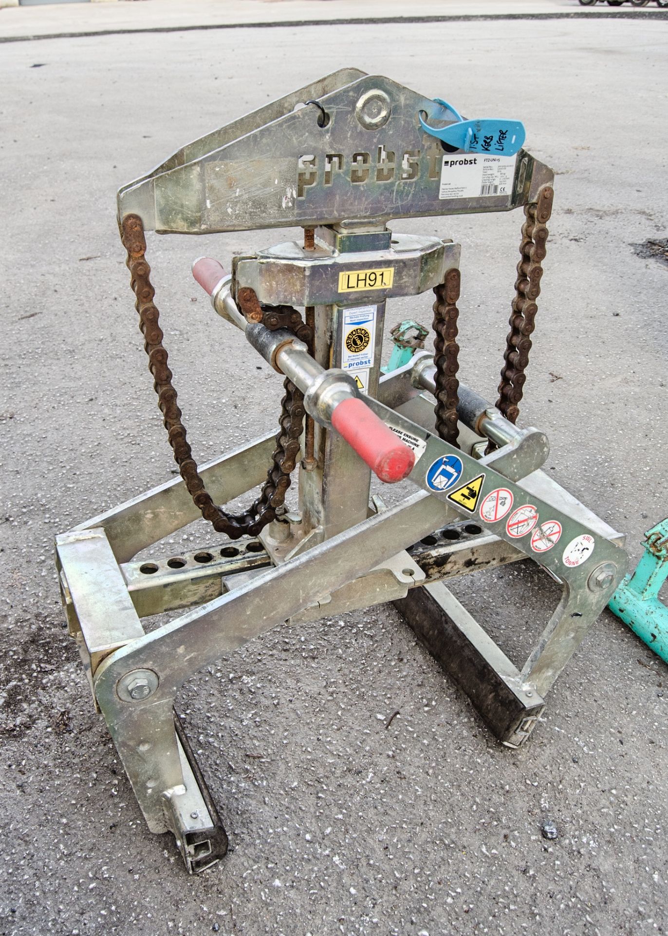 Probst FTZ-UNI-15 kerb lifter LH91U595