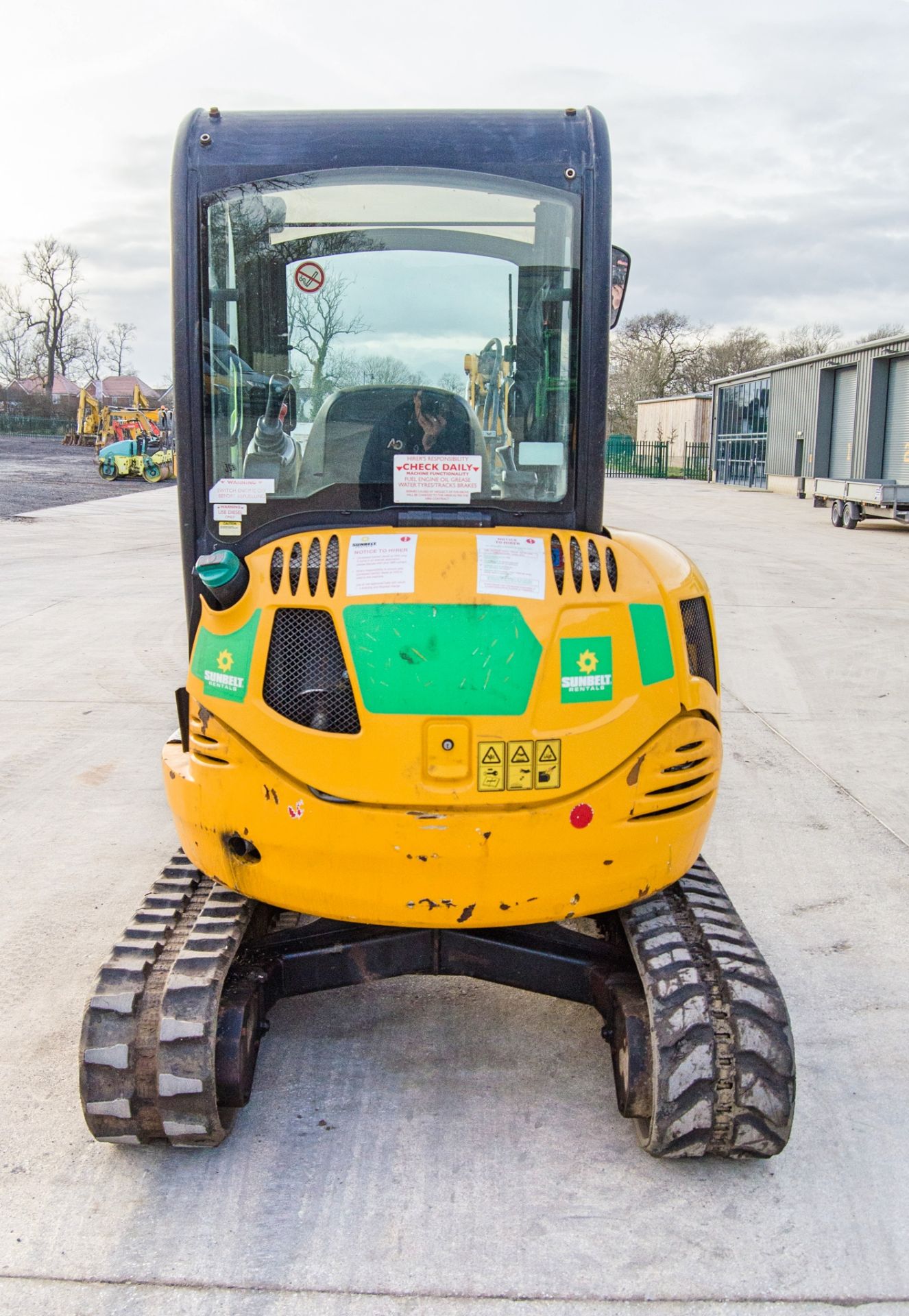 JCB 8025 ZTS 2.5 tonne rubber tracked mini excavator Year: 2017 S/N: 2227658 Recorded Hours: 2044 - Image 6 of 25